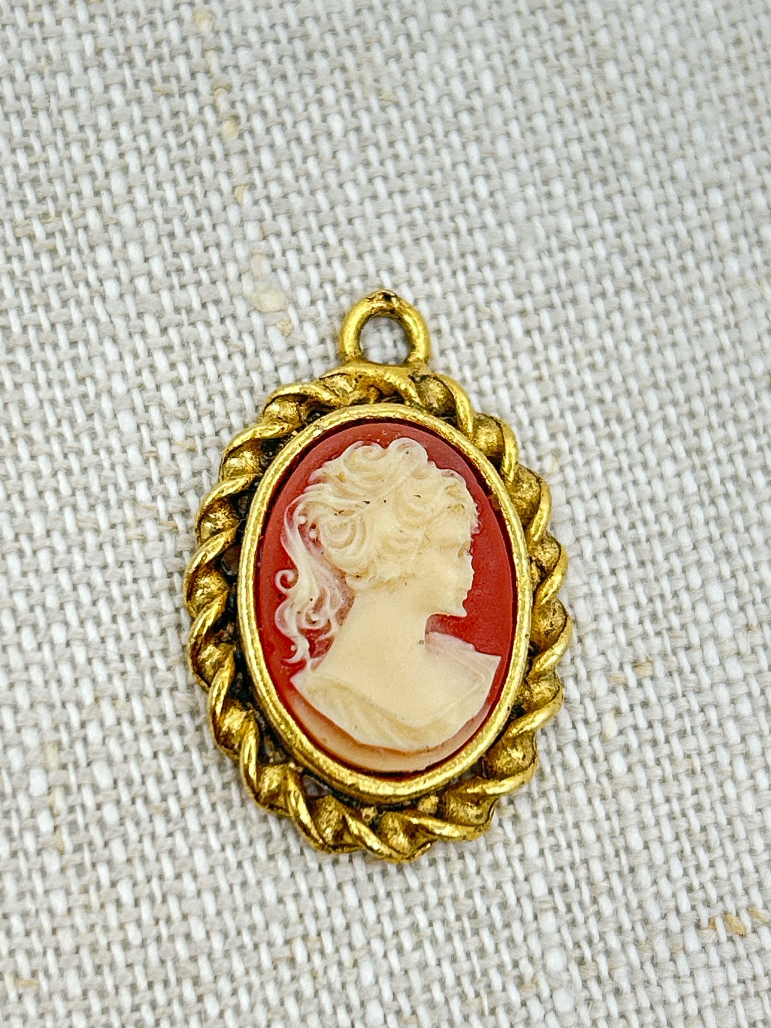 EXPRESS JEWELERS Pendant