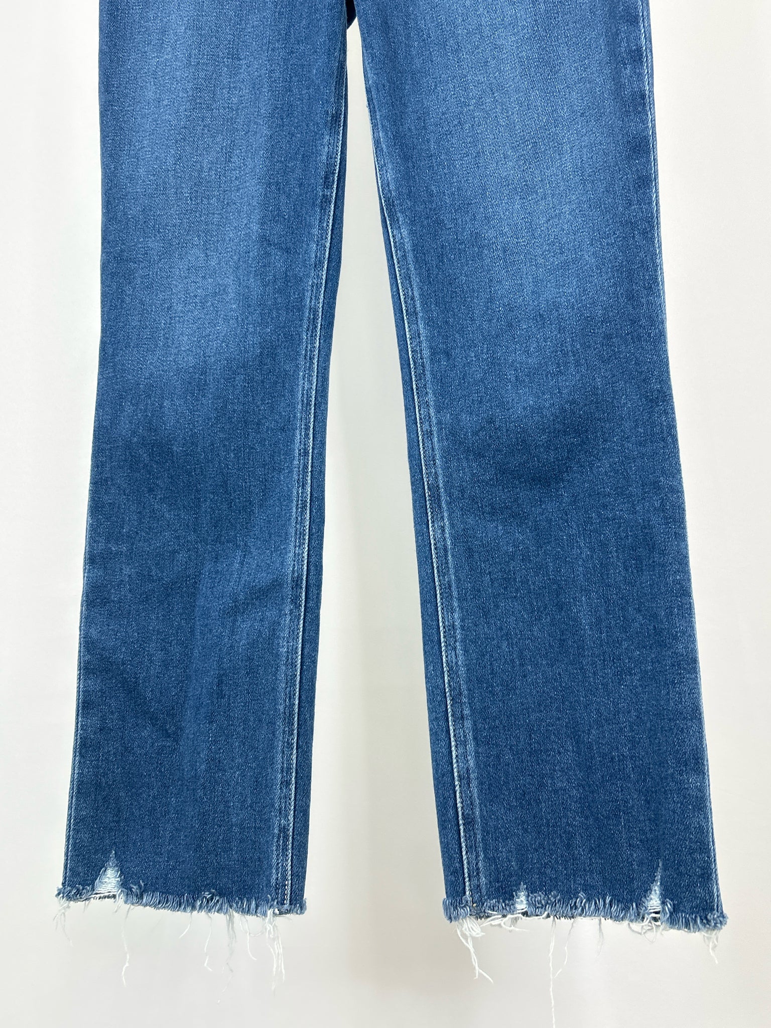 PAIGE Size 6/28 BLUE DENIM Women jeans