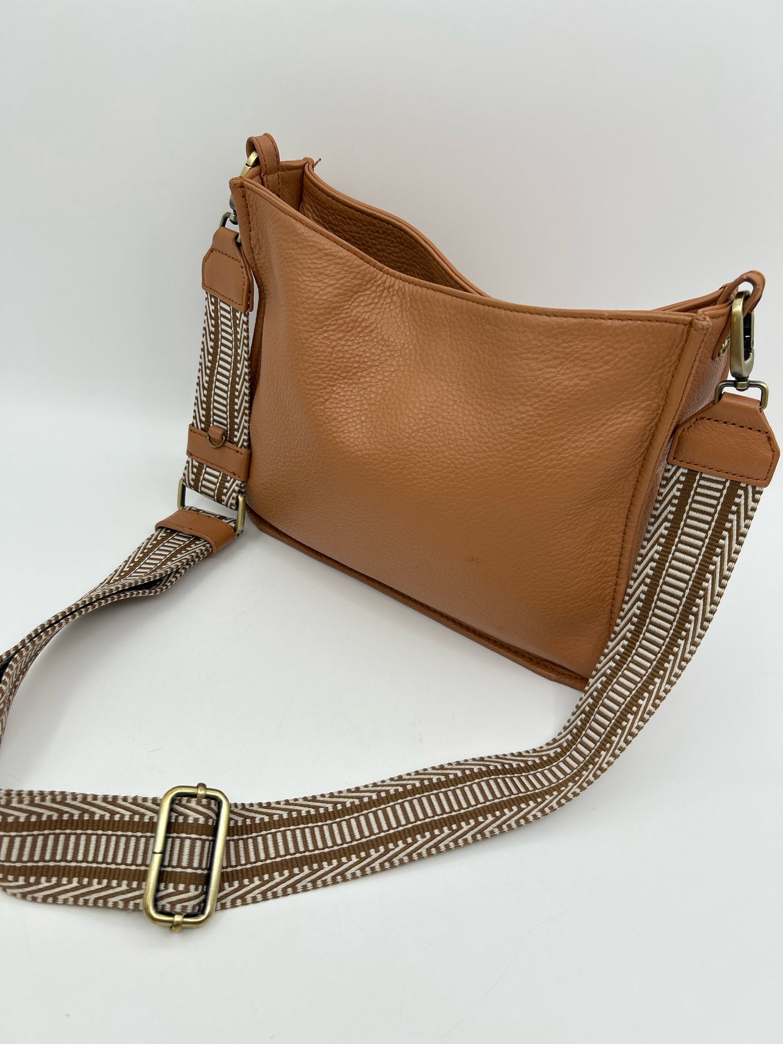 HOBO Camel Women Purse