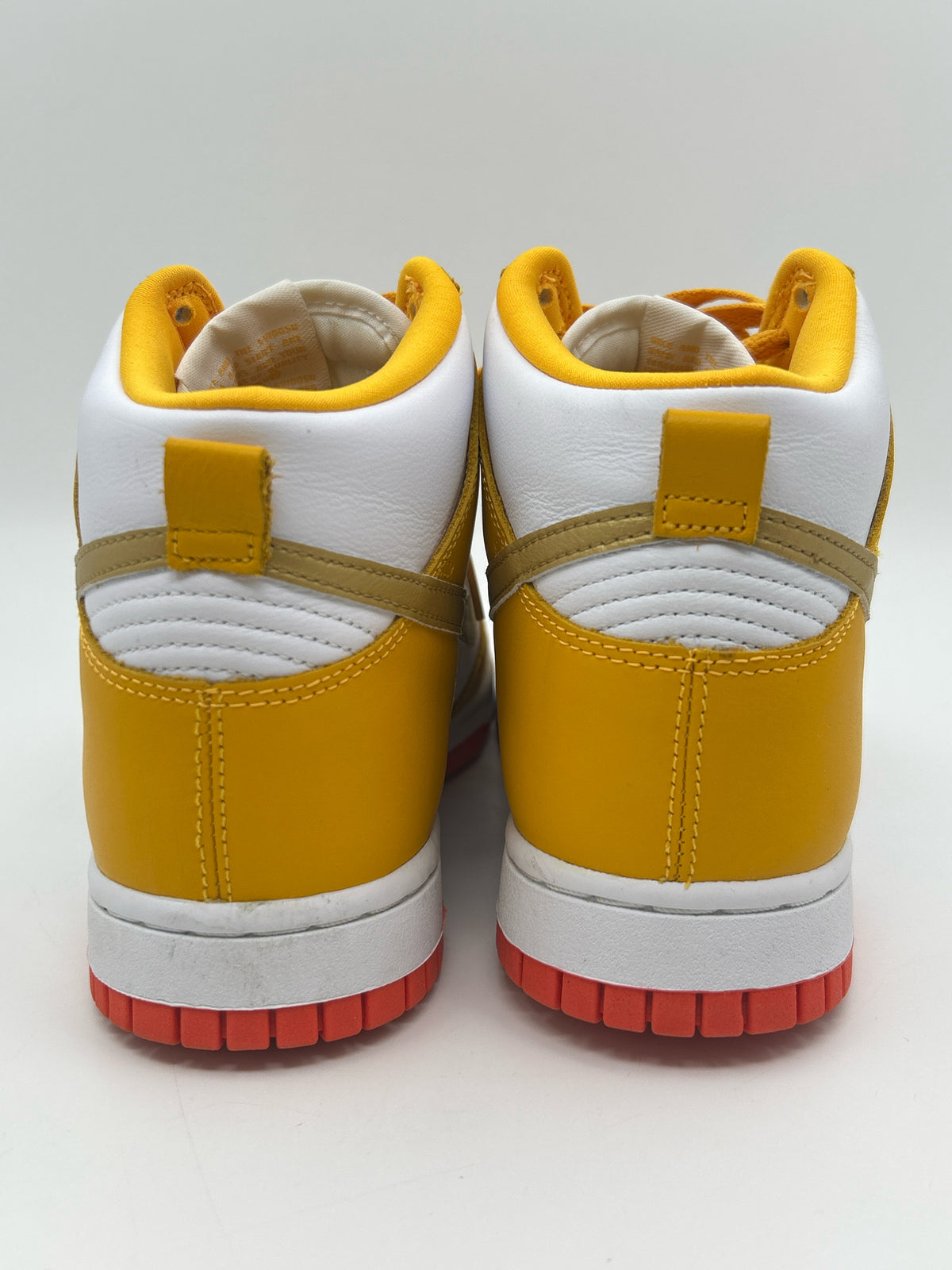 NIKE Size 8 Gold Women Sneakers