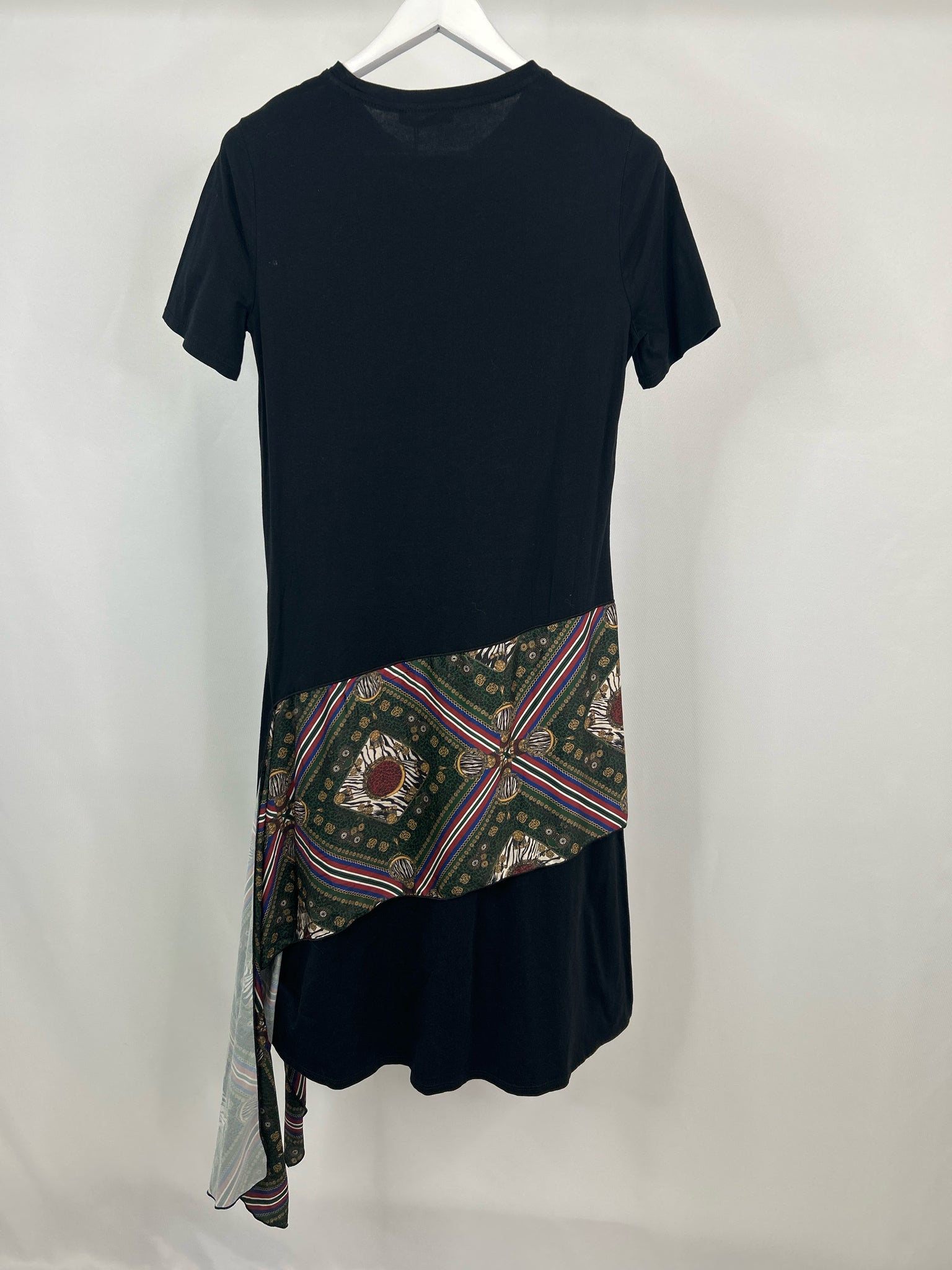 ZARA Size M Black Print Women Dress