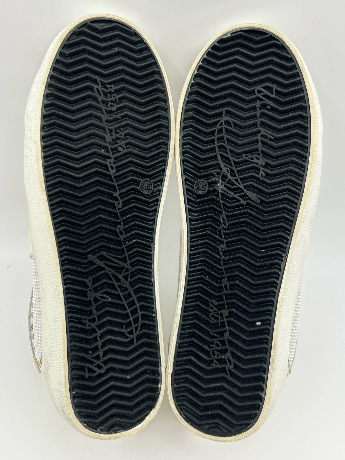 VINTAGE HAVANA Size 8.5 Beige Women Sneakers