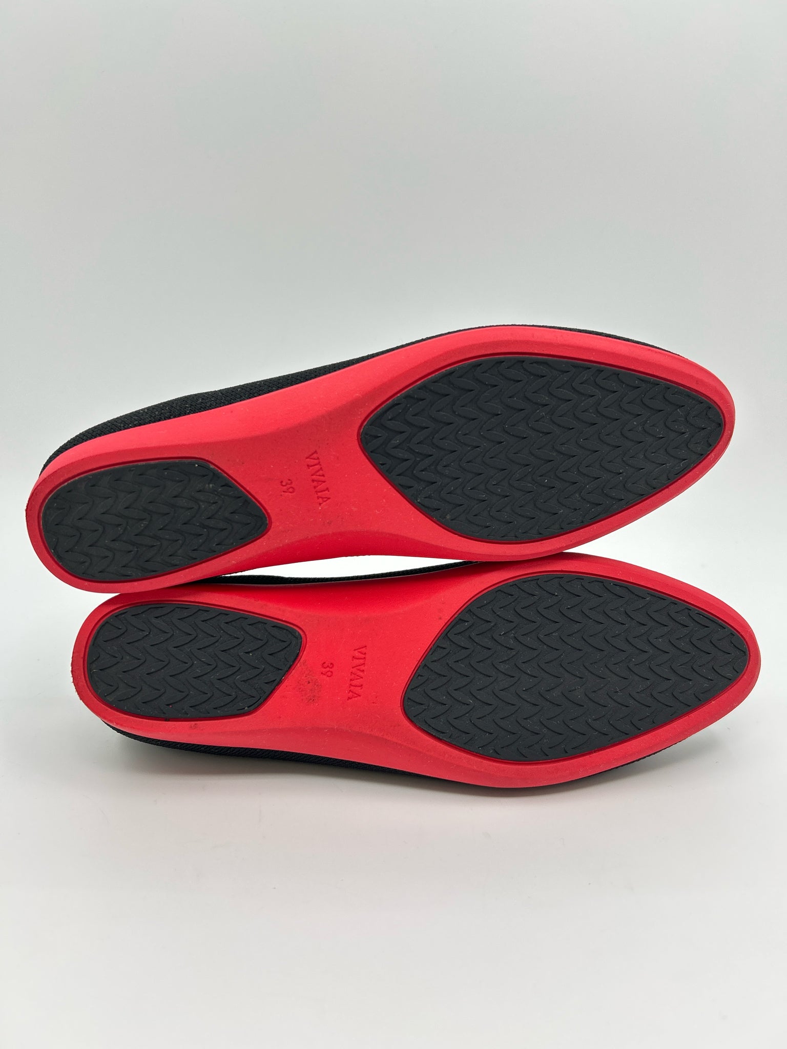 VIVAIA Size 39 Black Women Flats
