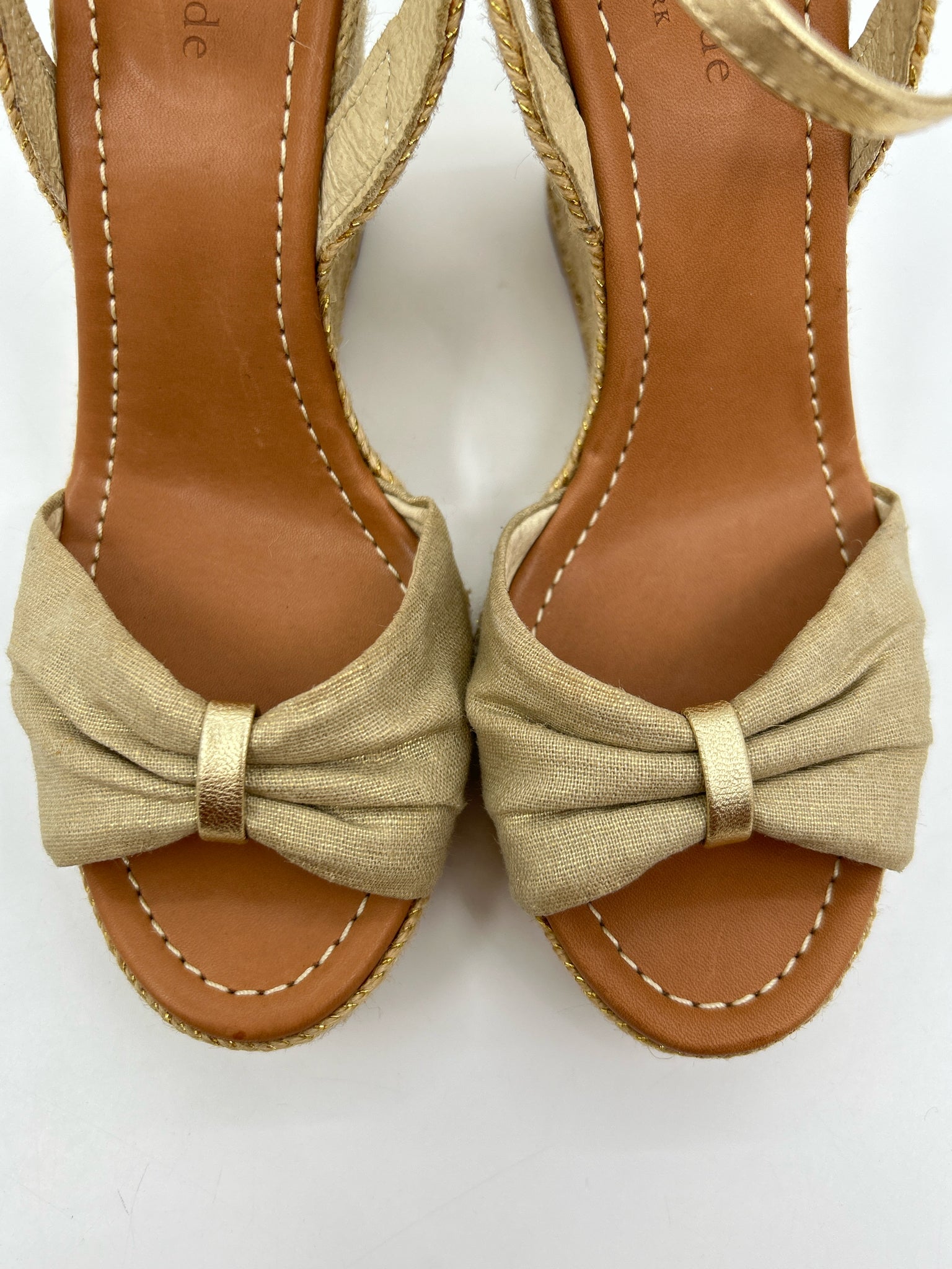 KATE SPADE Size 8.5M Gold Women Sandal