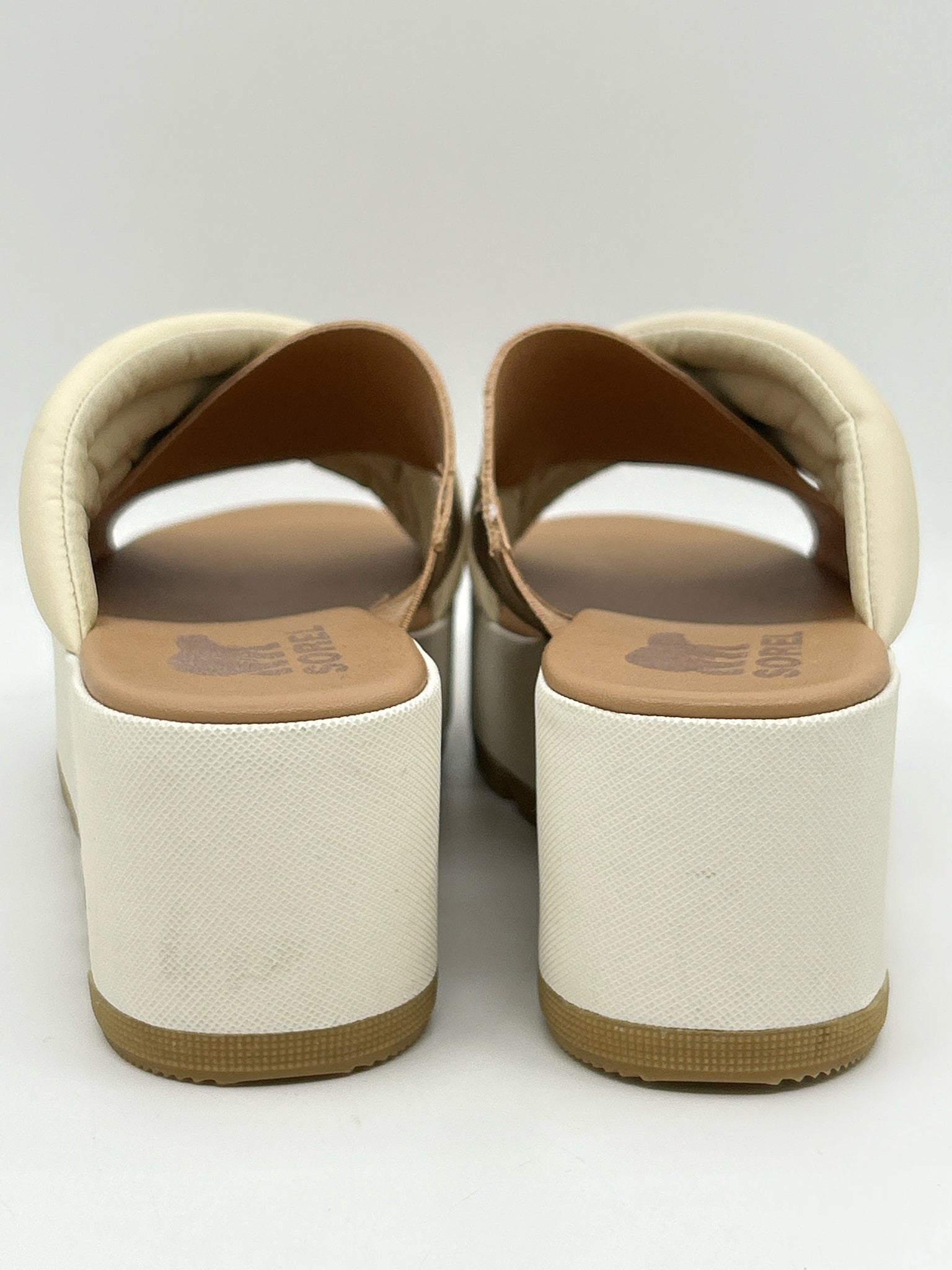 SOREL Size 8.5 Chalk and Beige Women Sandal