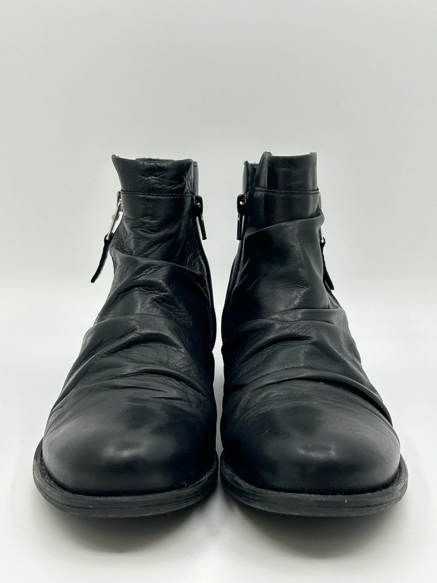 MIZ MOOZ Size 37 Black Women Booties