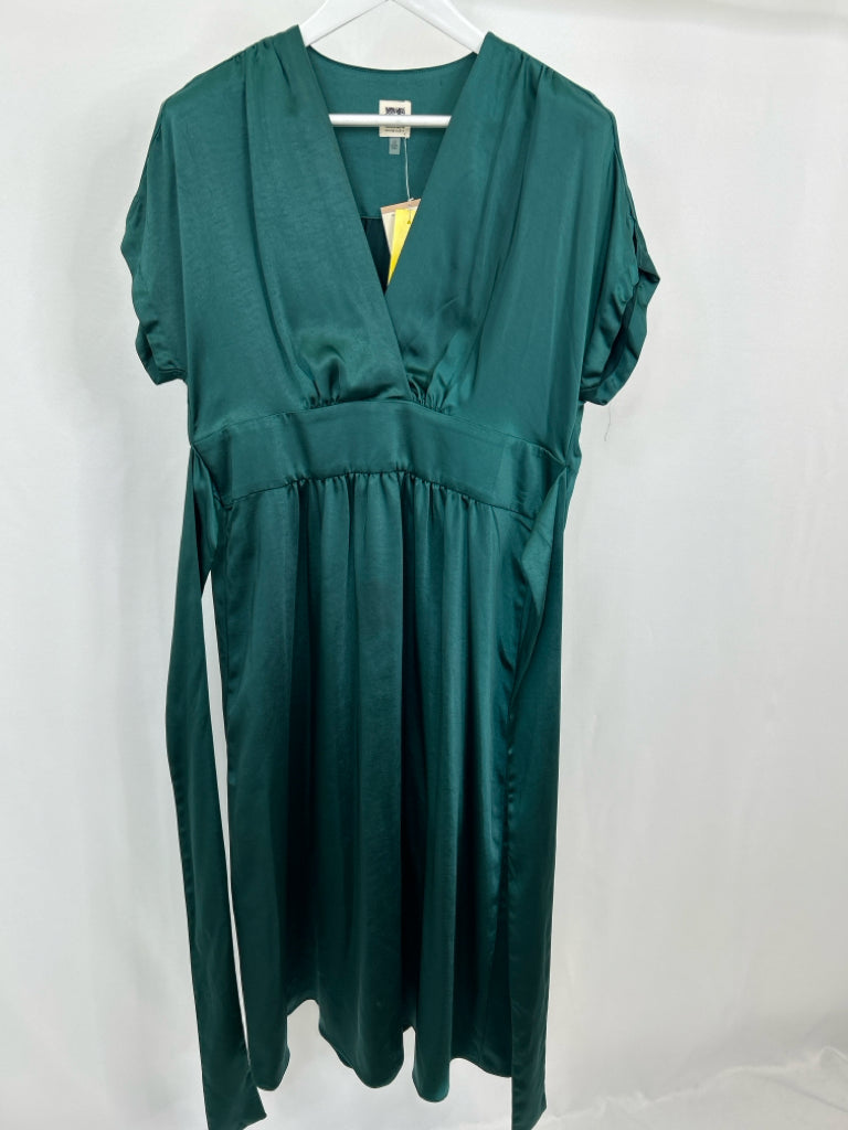 ANNE KLEIN Women Size 12 Emerald Green Dress NWT