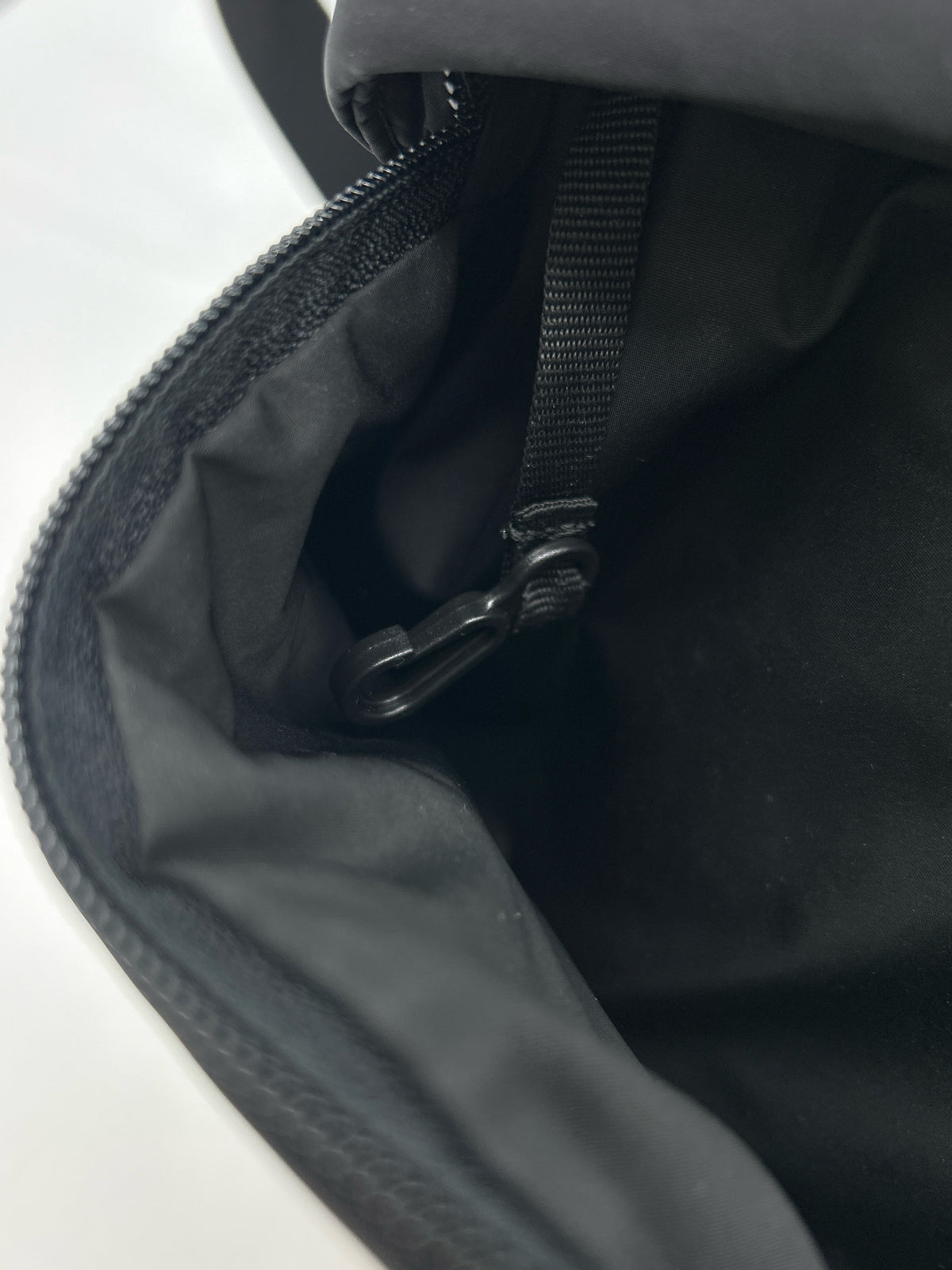 ATHLETA Black Women Purse