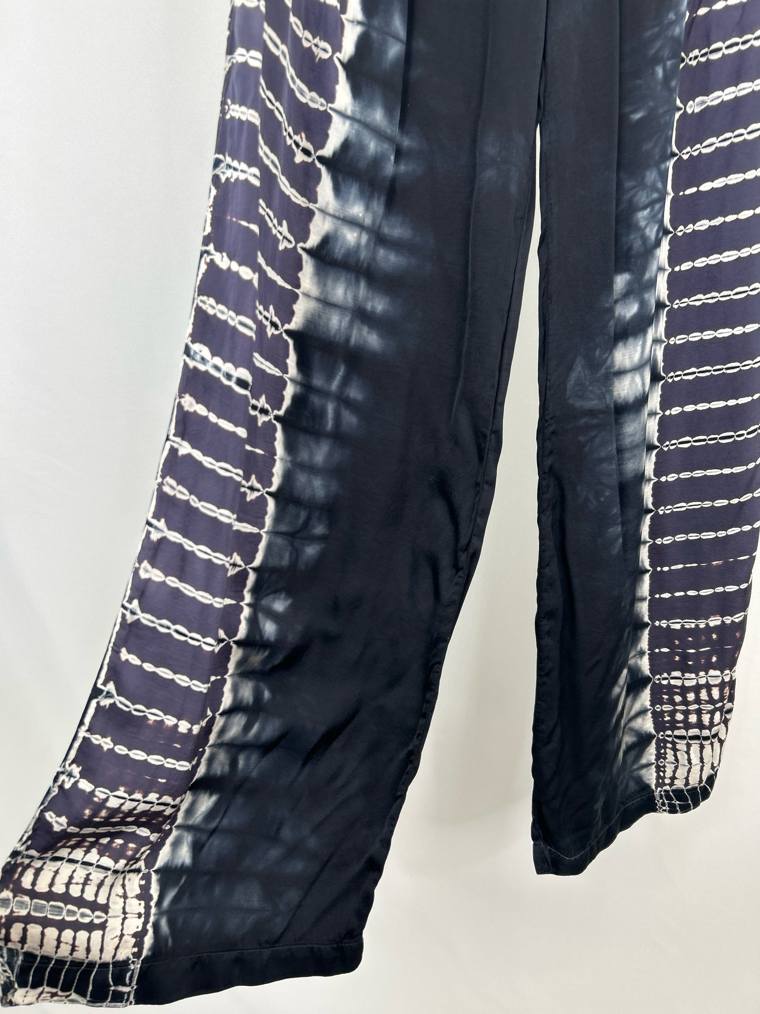 YFB Size S Plum Print Women Pants