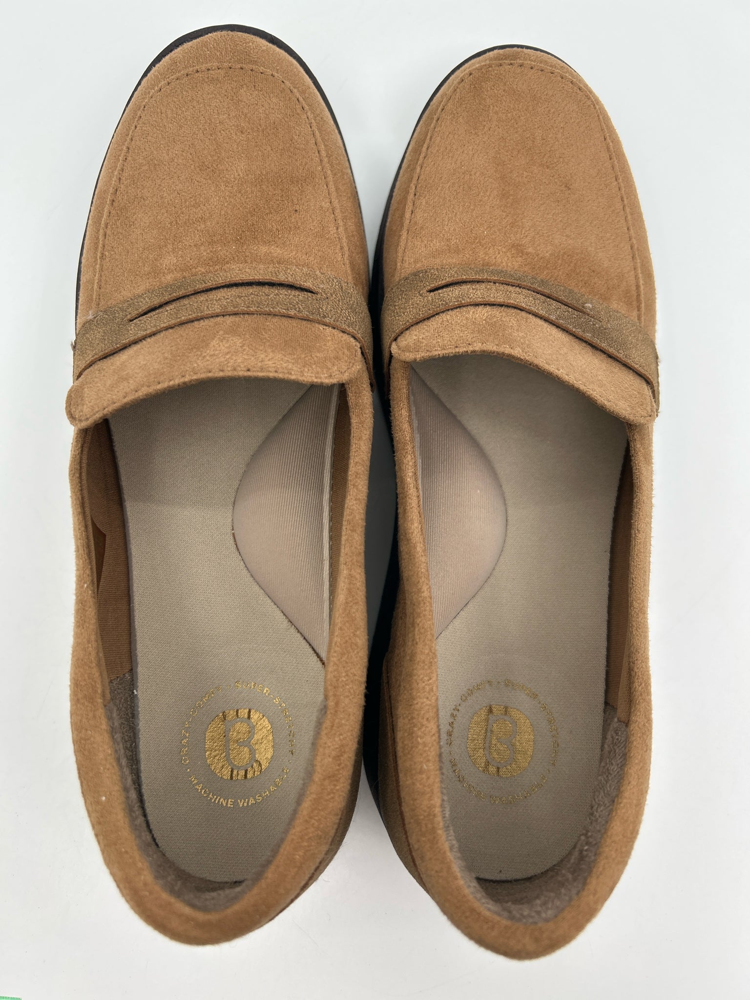 BZEES NWOB Size 8 Toffee Women Loafer