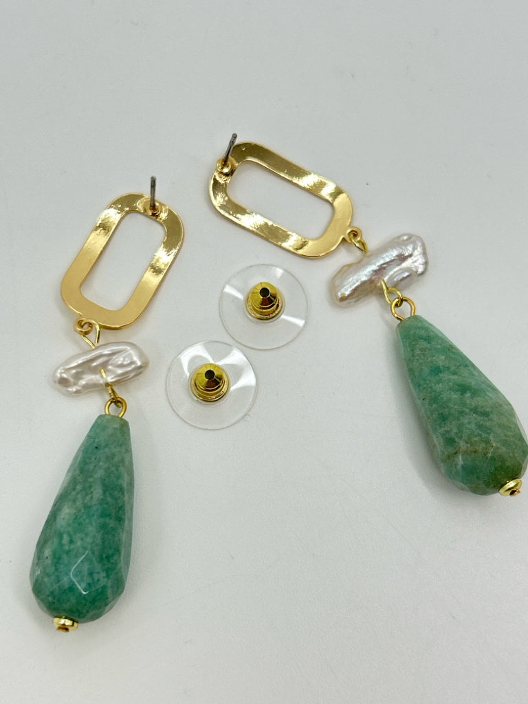 EYE CANDY Women GOLD AND GREEN Earrings