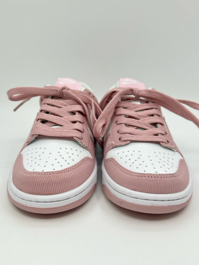 NIKE Size 6.5 Pink and White Women's Sneakers NWOB