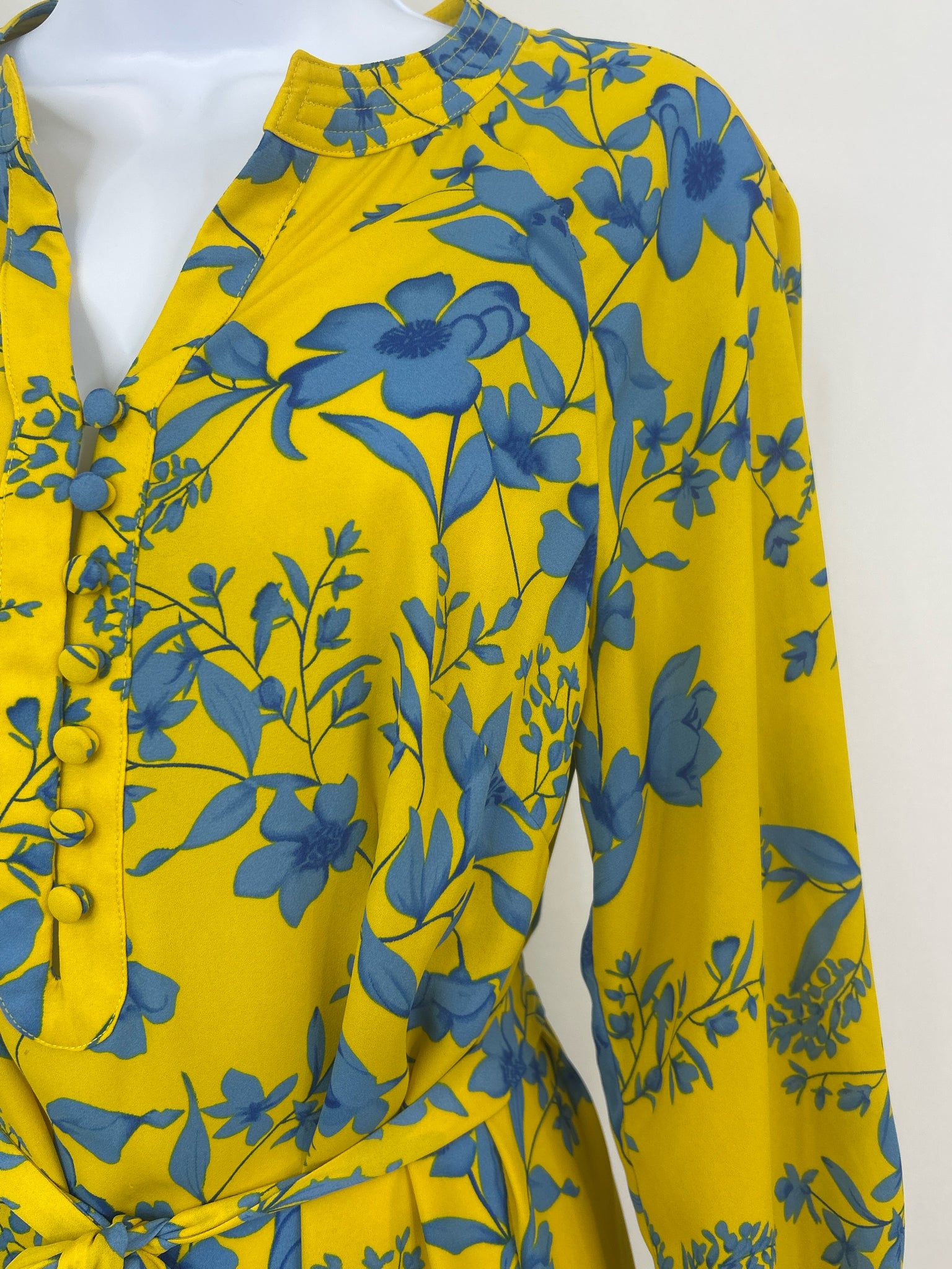 CABI Size S Yellow and blue Women Dress