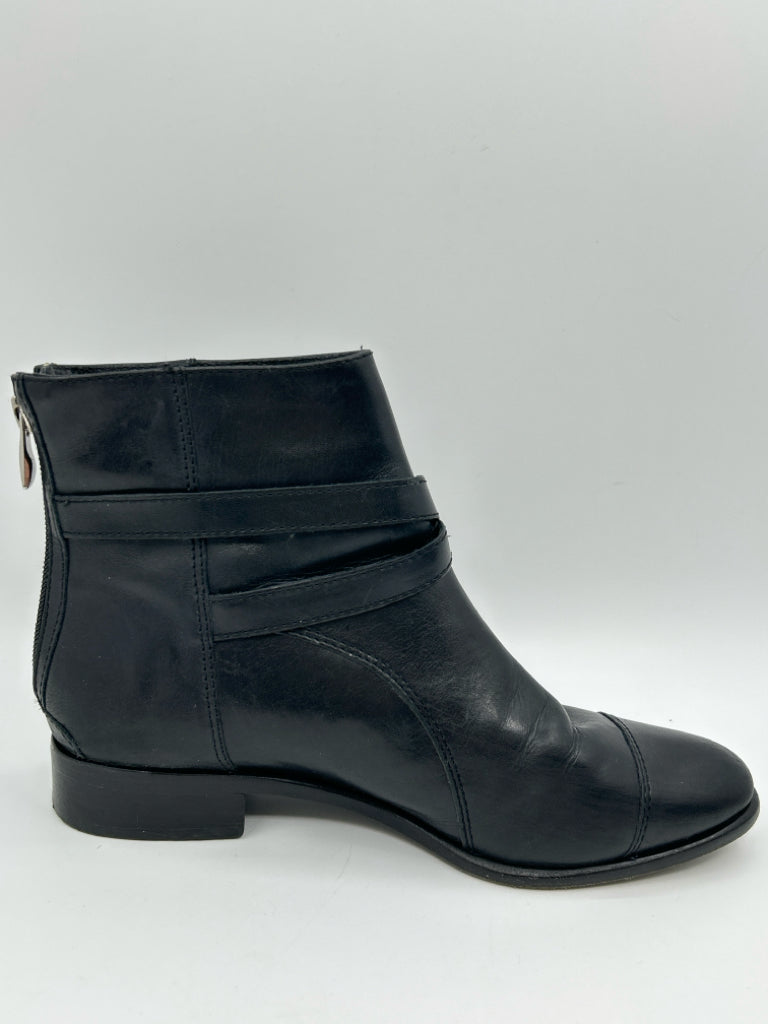 POUR LA VICTOIRE Women Size 8 Black Boots