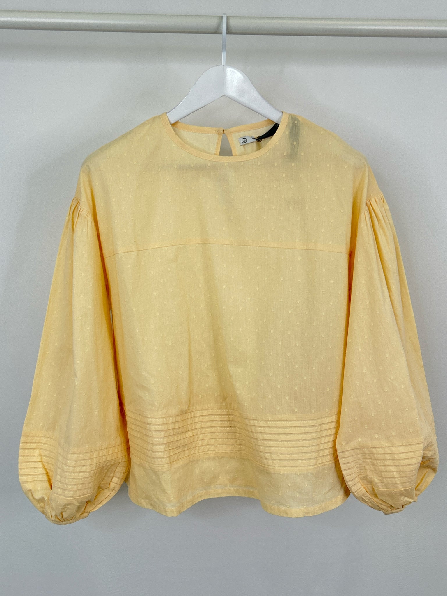 1 People Size S Cream Women Blouse