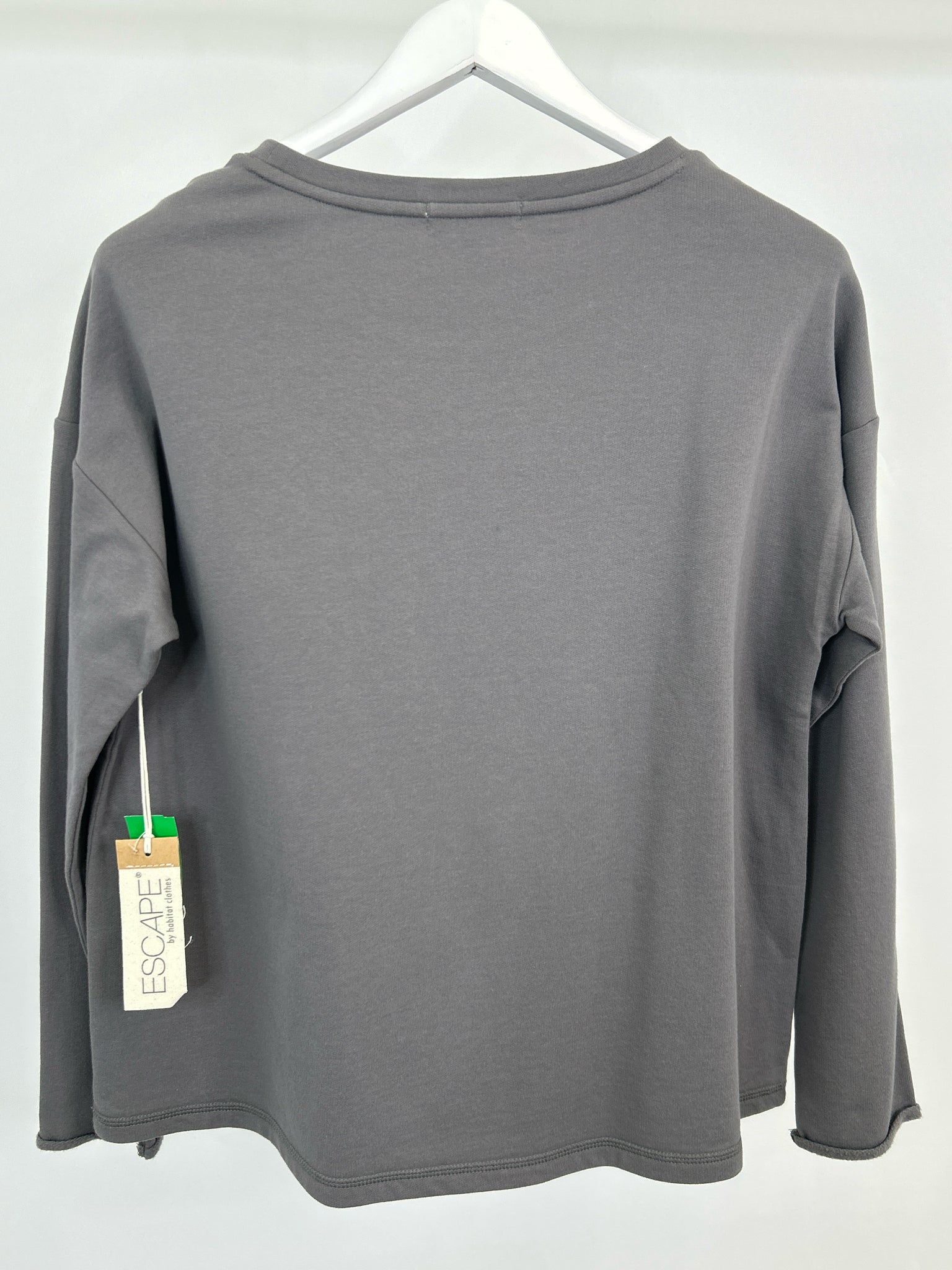 Escape by Habitat Clothes Size S Gray print Women Pullover