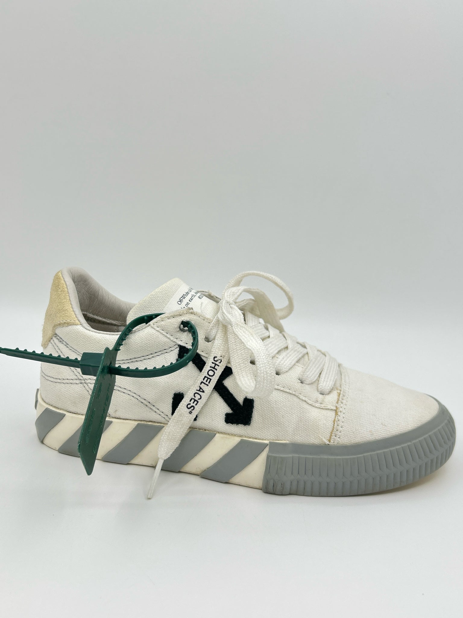 OFF-WHITE Size 37 white & grey Women Sneakers