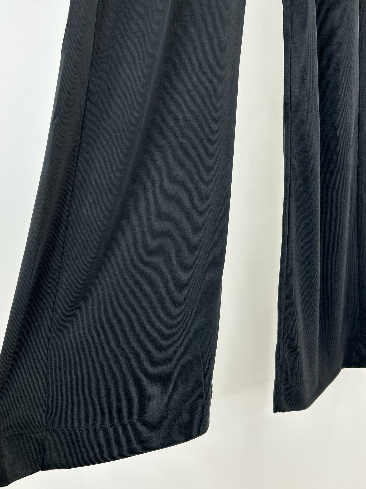 ALEMBIKA Size 6/8 Charcoal Women Pants