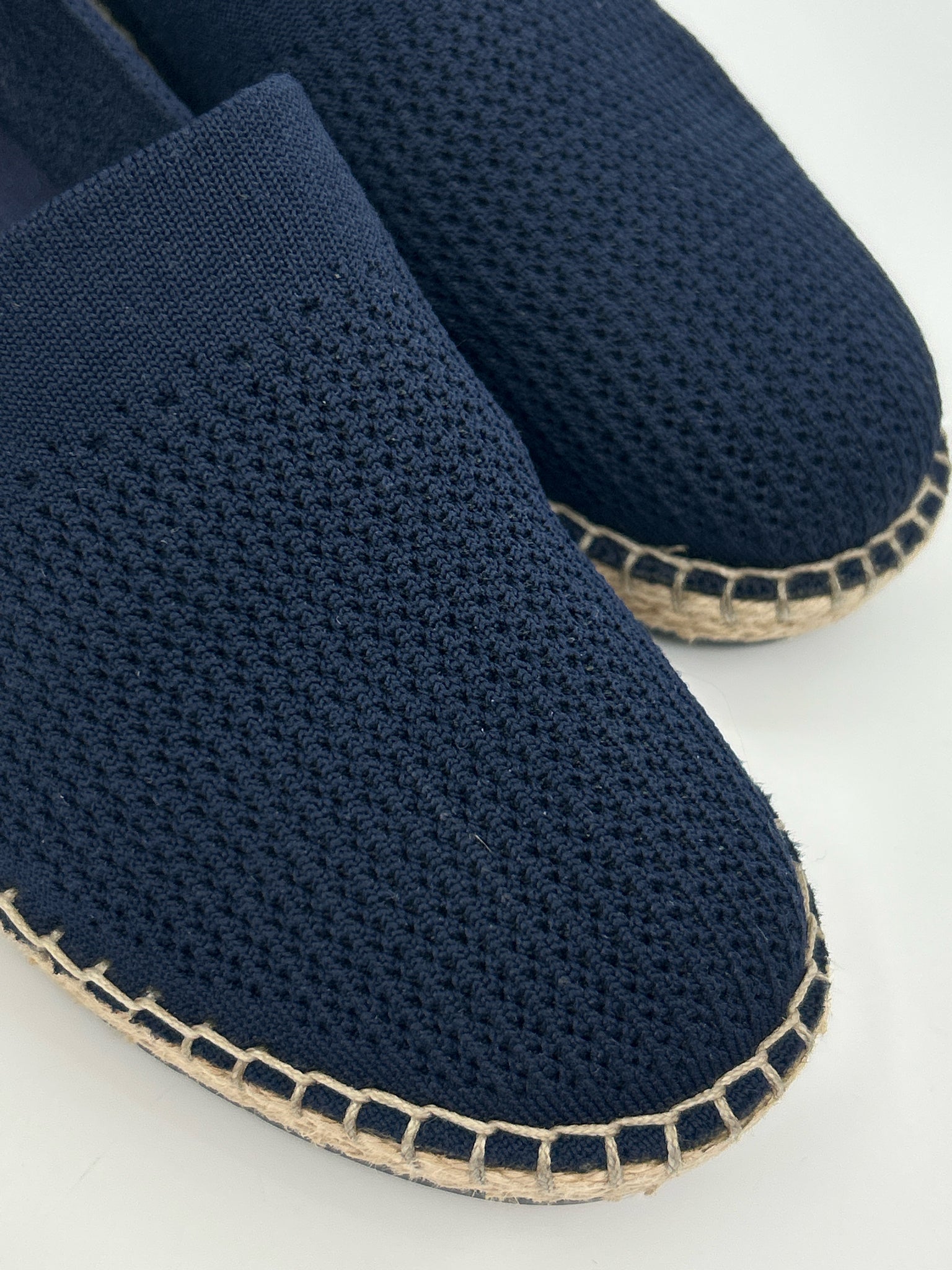 COLE HAAN Size 9B Navy Women Loafer