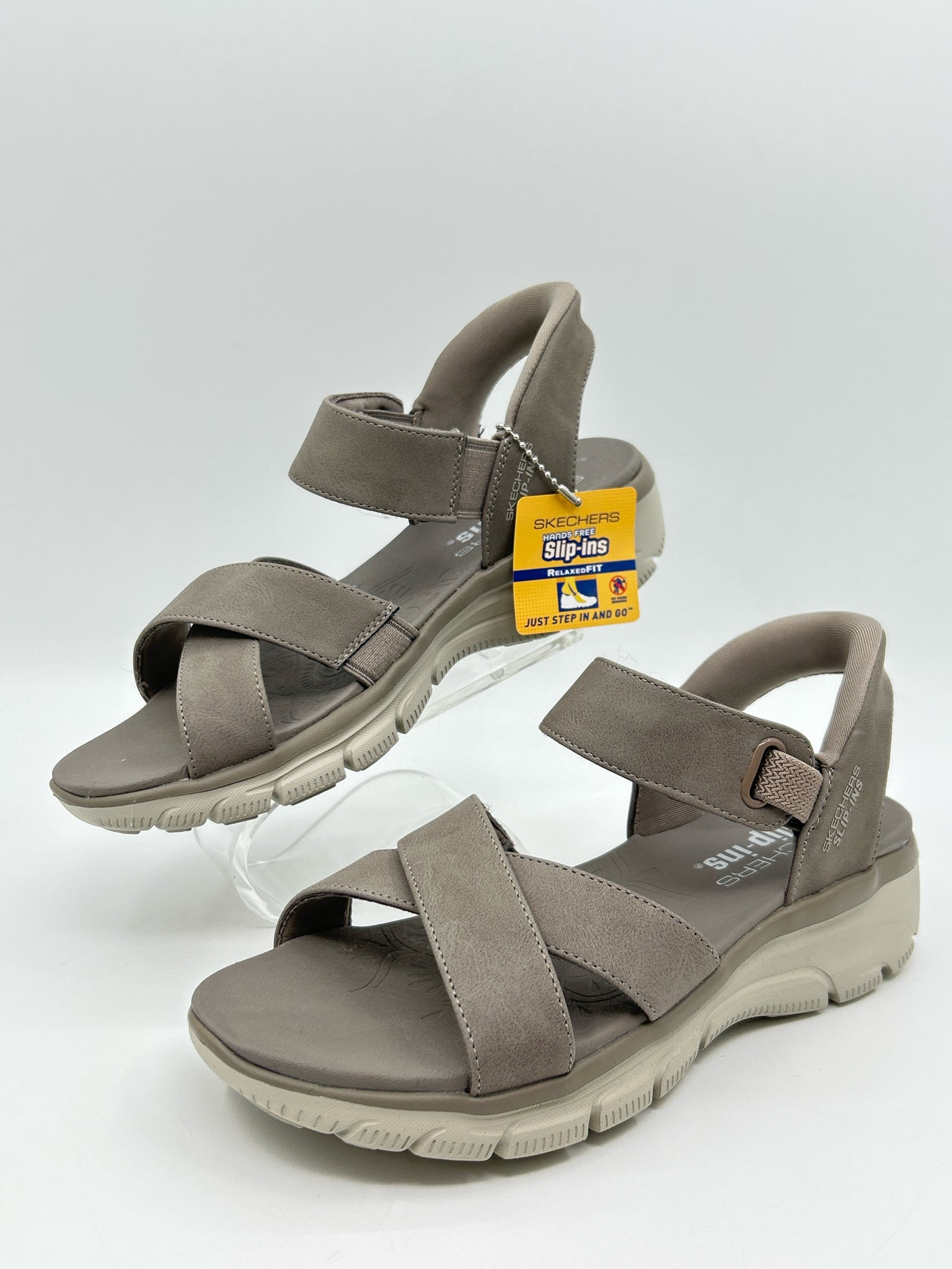 skechers NWOB Size 7 Taupe Women Sandal