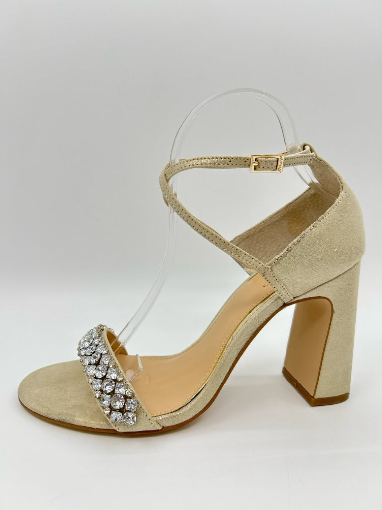 BADGLEY MISCHKA Size 10 Gold Women's Sandal