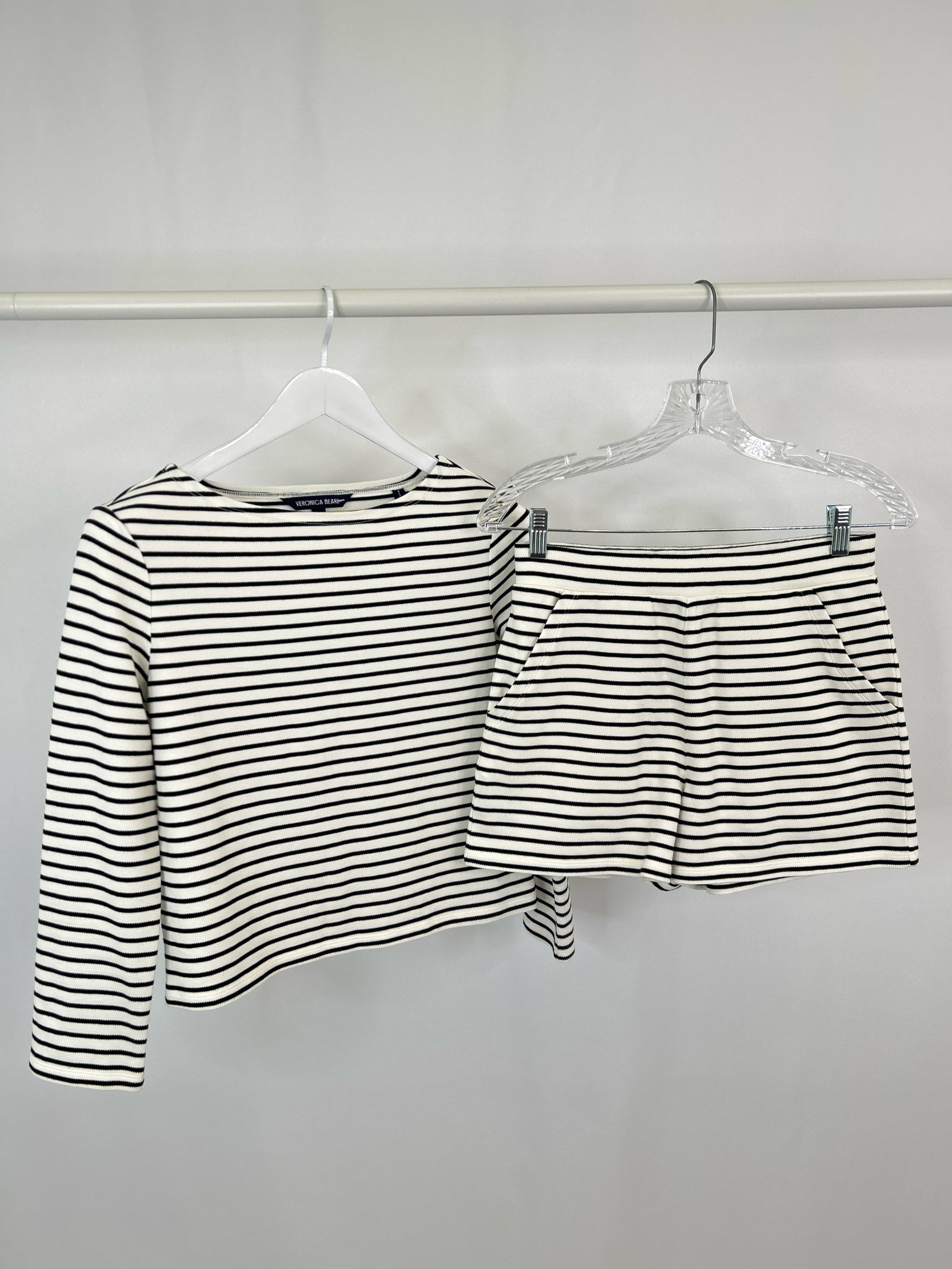 VERONICA BEARD Size XS White and black Women 2-Piece w/shorts