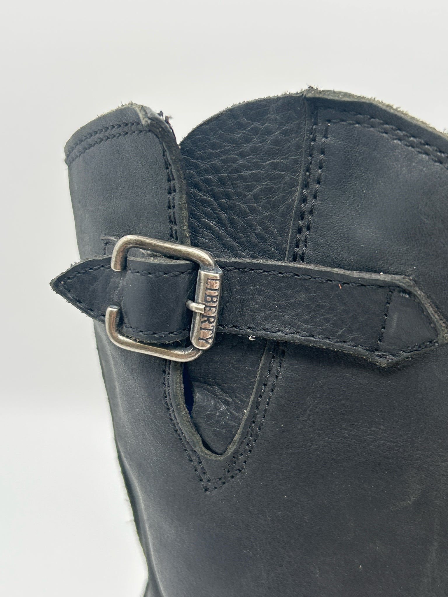 LIBERTY BLACK Size 6.5 Black Women Boots