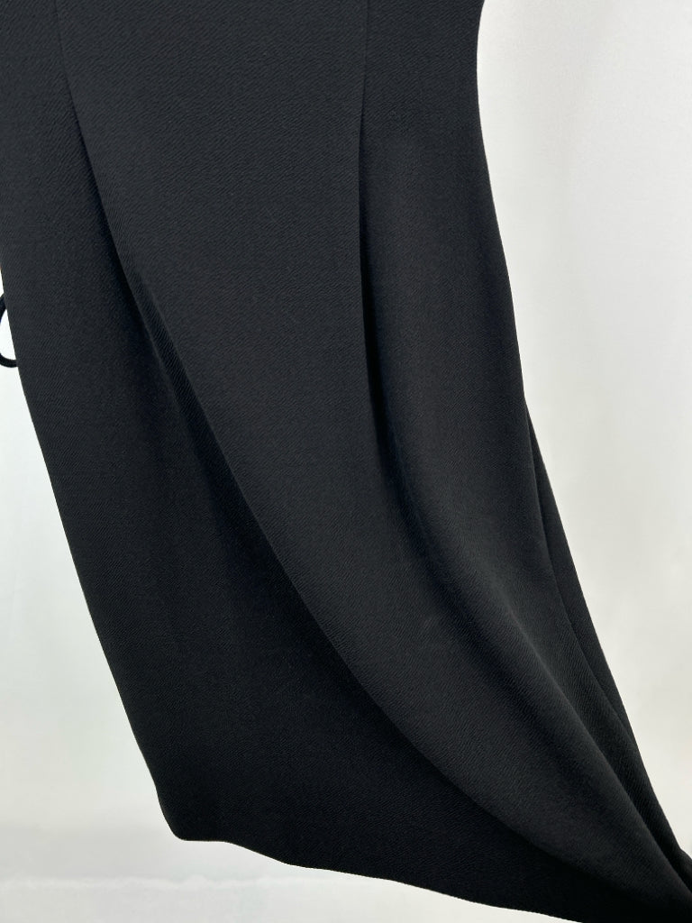 TAHARI Size 4 Black Dress