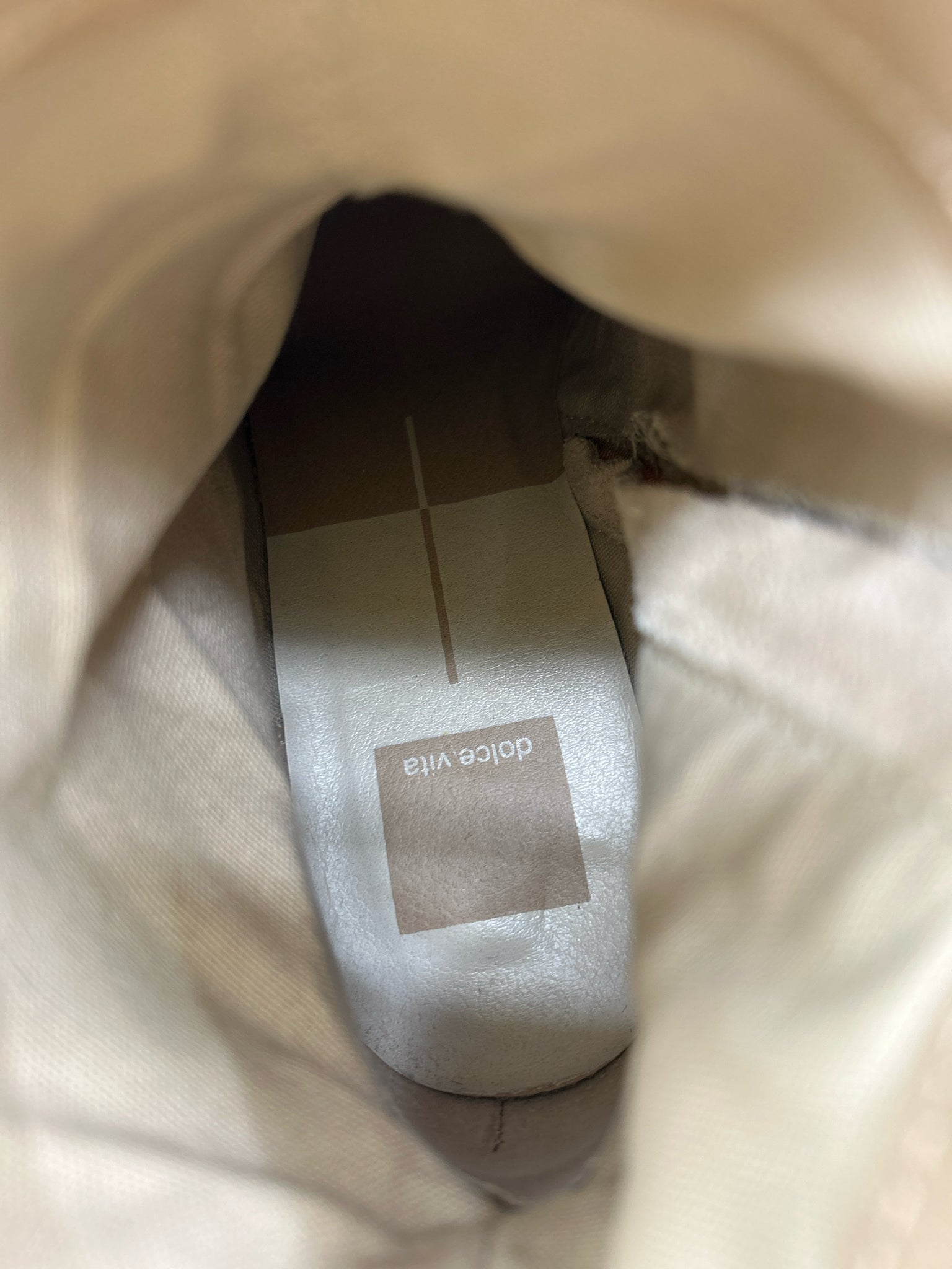DOLCE VITA Size 7.5 Beige Women Booties