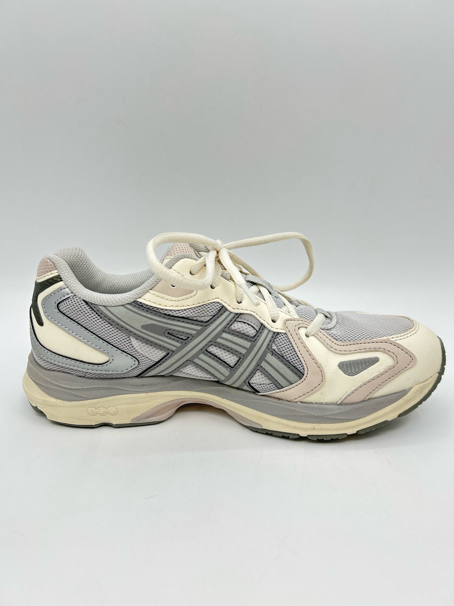 ASICS Size 7.5 GRAY AND IVORY Women Sneakers
