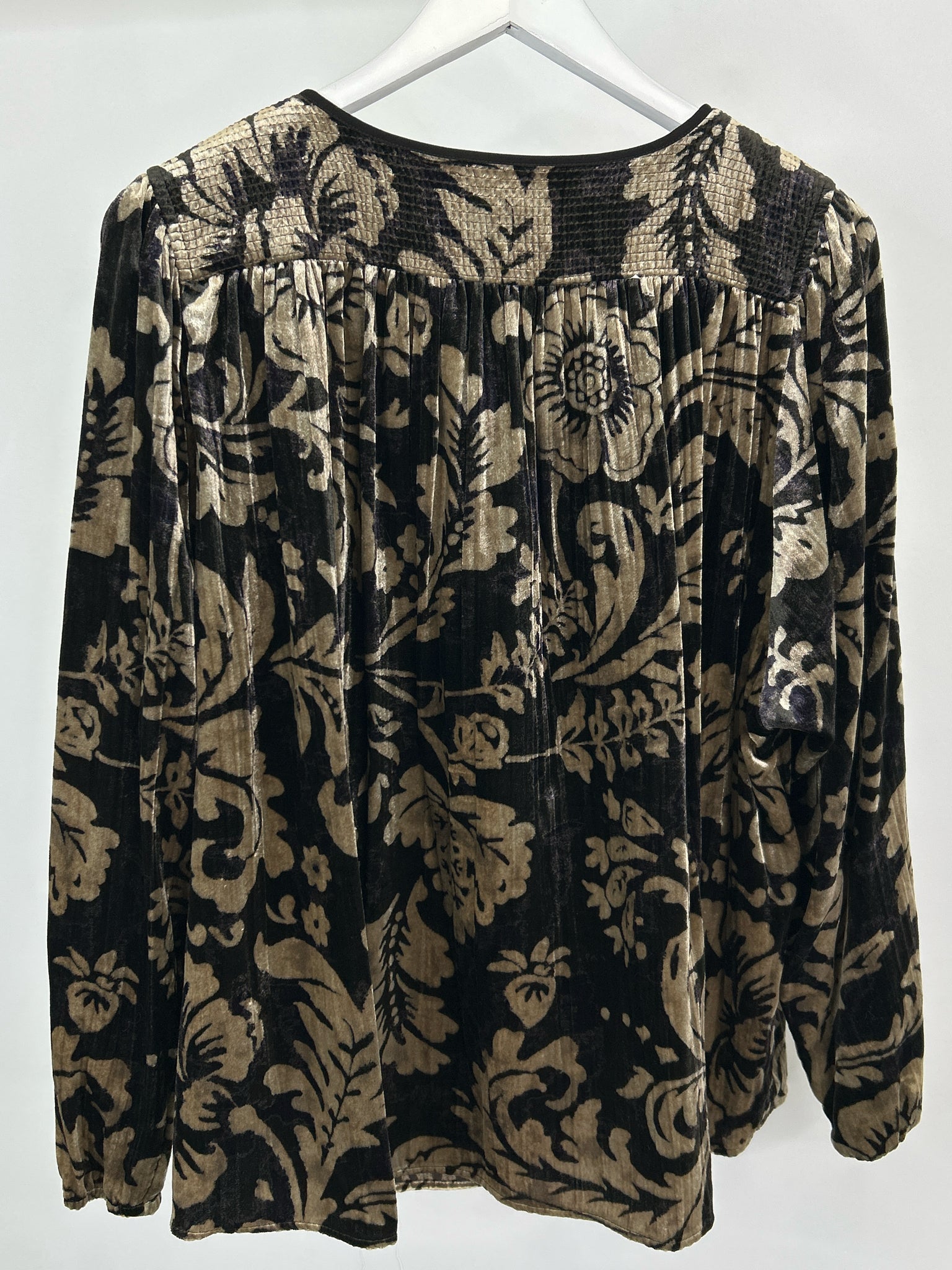 ANTHROPOLOGIE Size L BLACK AND BEIGE Women Blouse