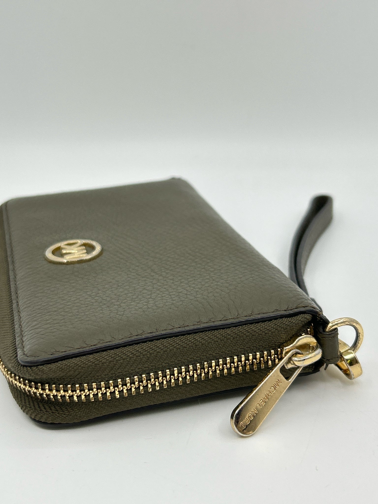 MICHAEL KORS OLIVE GREEN Women Wallet