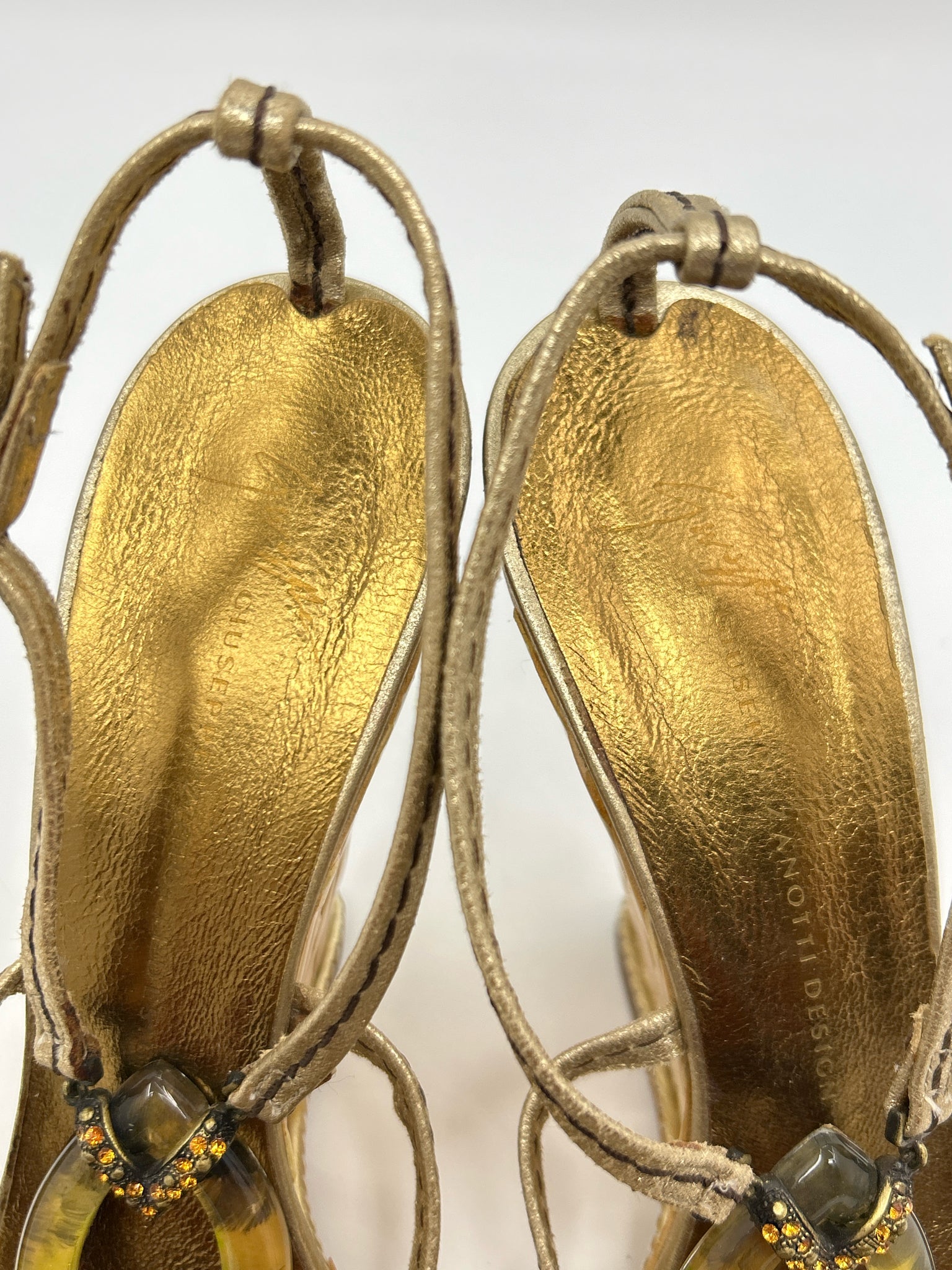 GIUSEPPE ZANOTTI Size 39 Gold Women Sandal
