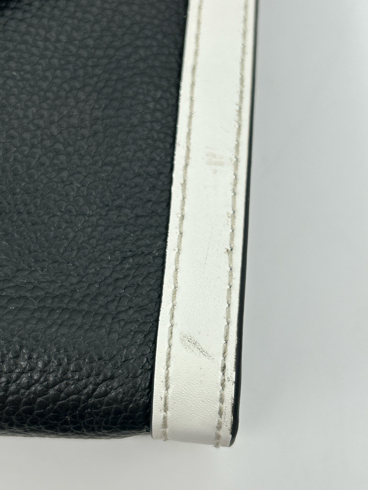 MICHAEL MICHAEL KORS Black and White Women Purse