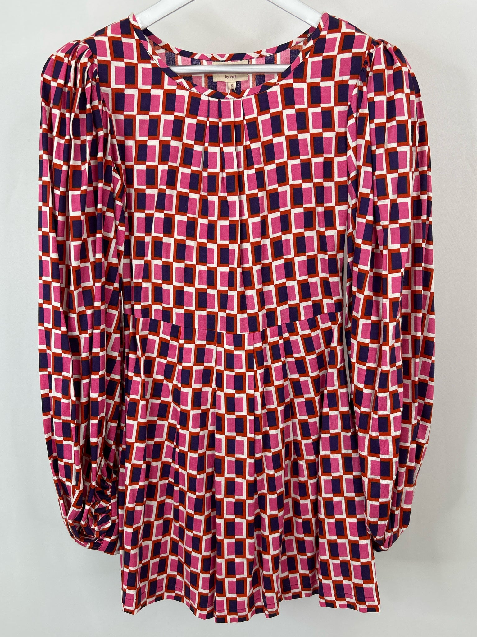 BEYOND BY VERA Size S Pink and Blue Women Dress NWT