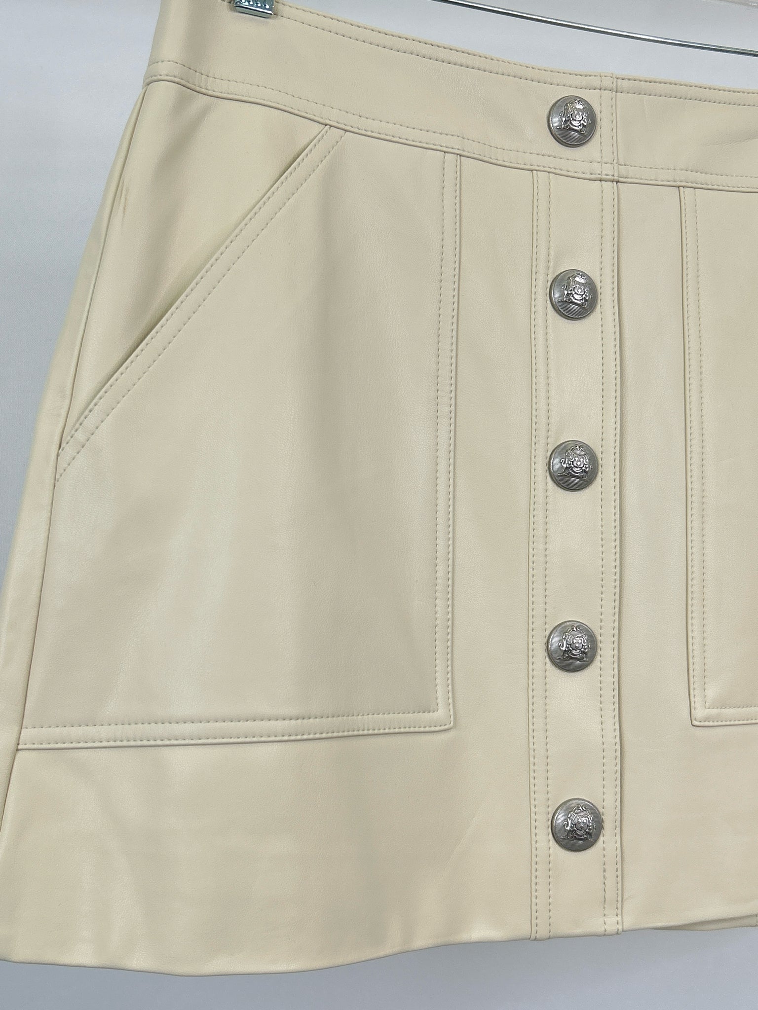 TRUTH NWT Size 6 VANILLA Women Skirt