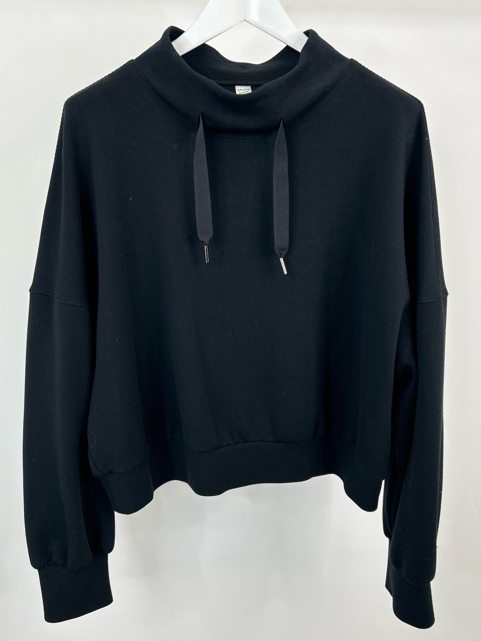 SPANX Size XL Black Women Pullover