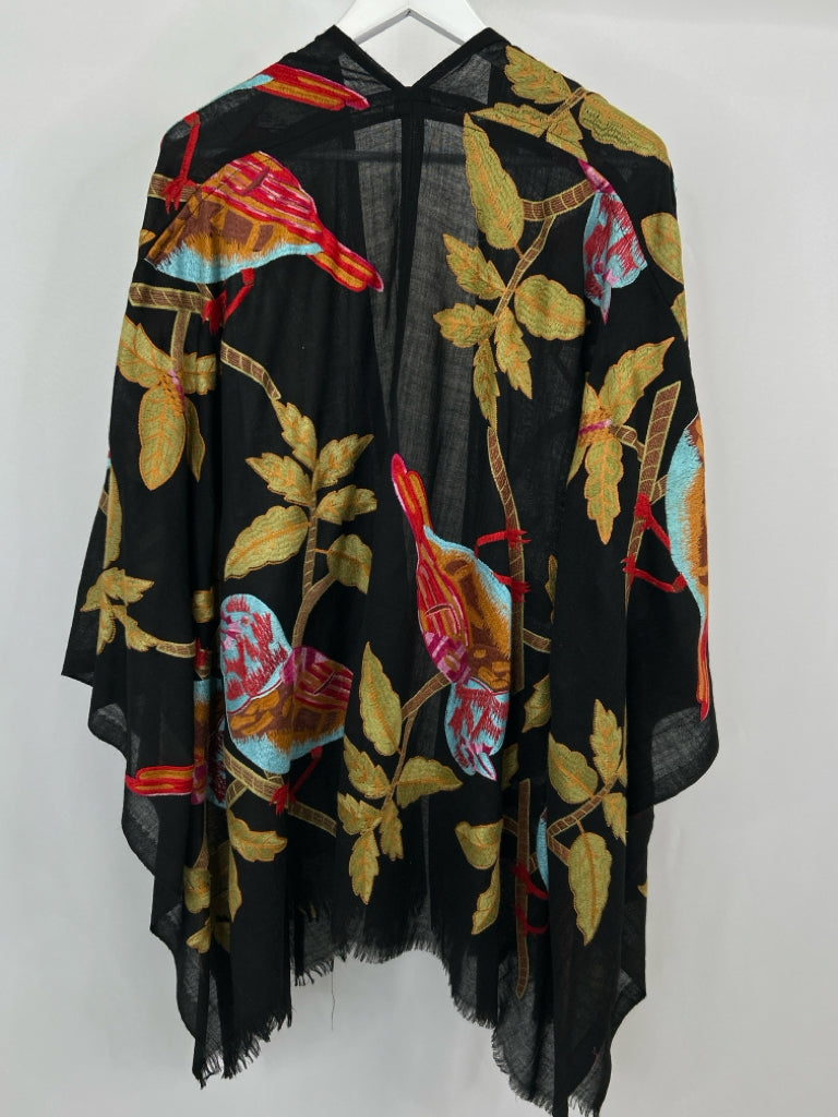 ANU Size One Size Black Print Women's Wrap