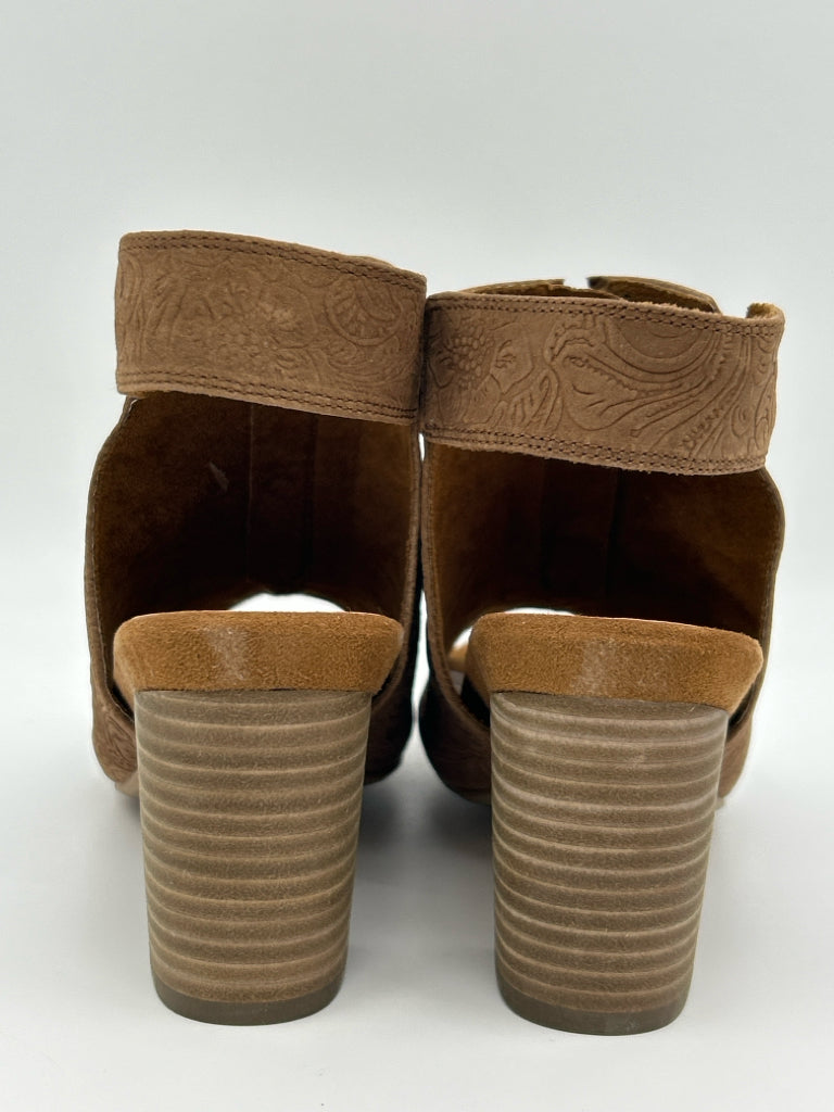 YELLOW BOX NIB Size 6.5M CHESTNUT Women Booties