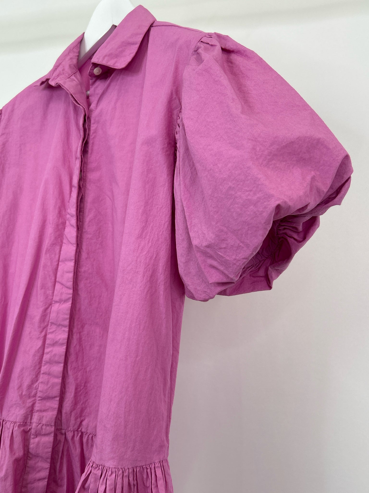 WKND Size M Fuchsia Women Dress