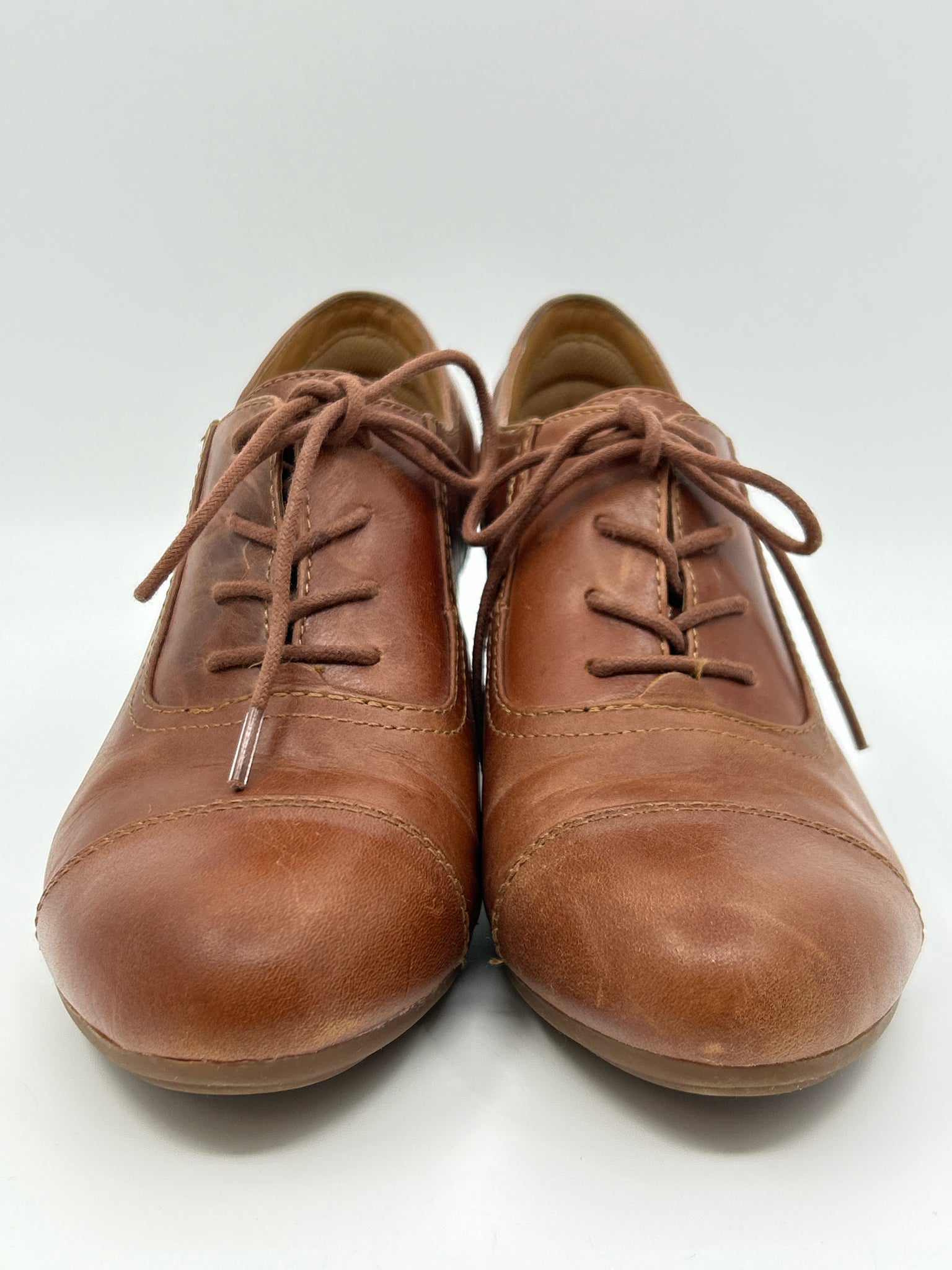COMFORTIVA Size 9.5M Tan Women Pumps