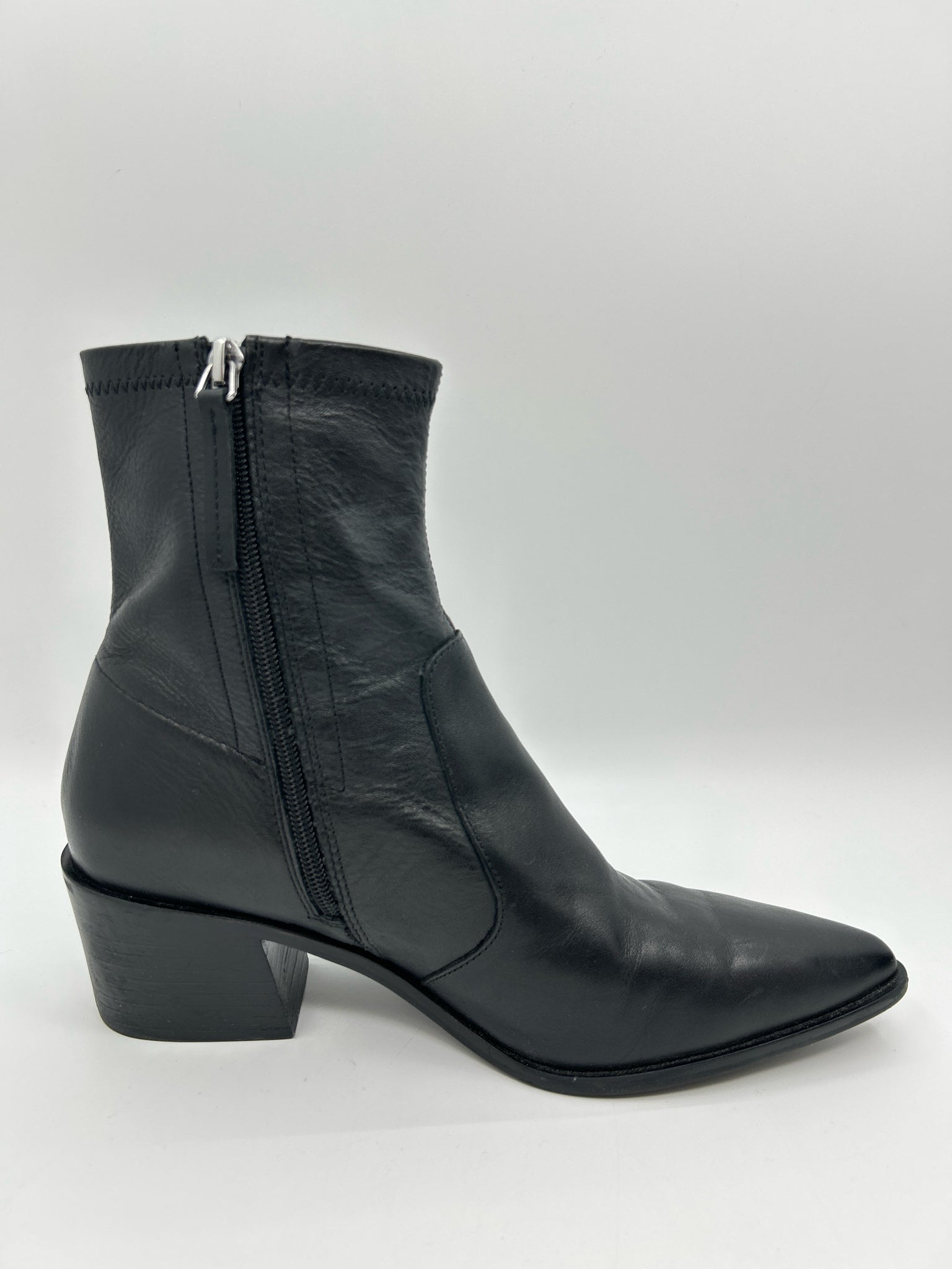 ZARA Size 8 Black Women Booties