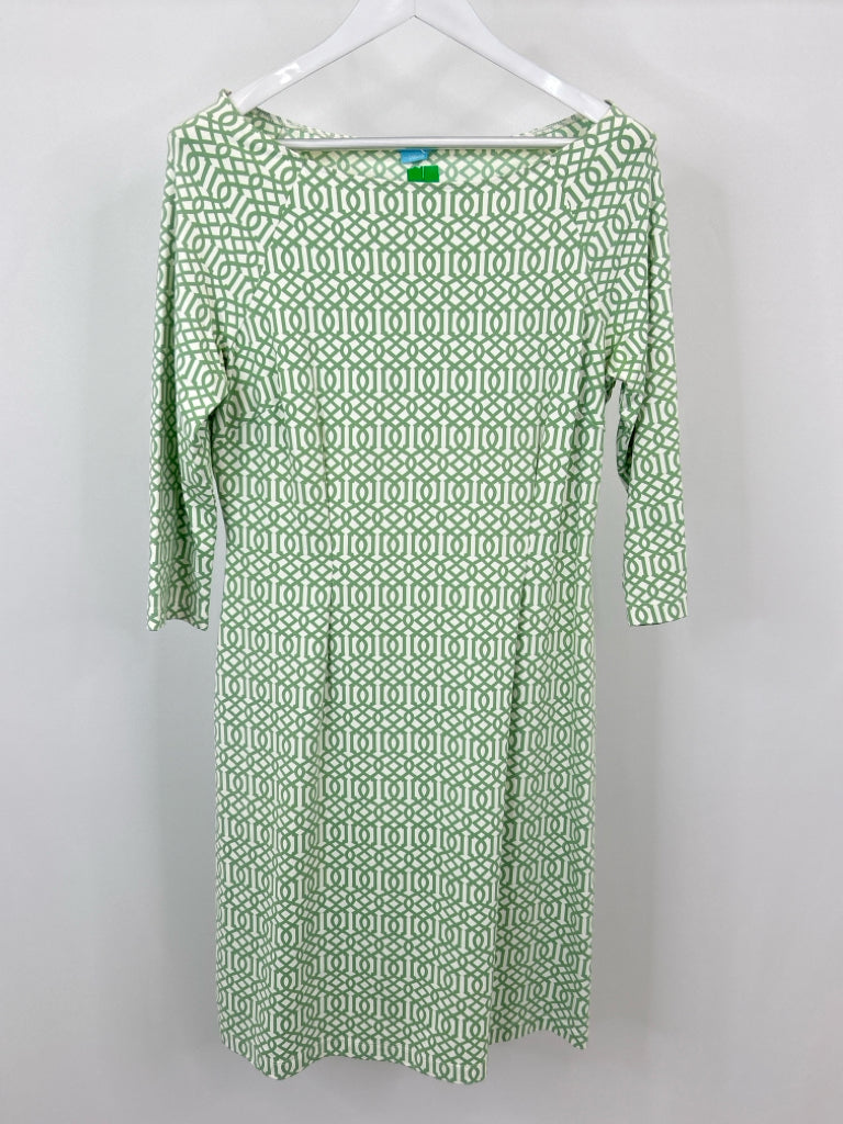 J MCLAUGHLIN Size M GREEN AND WHITE Dress