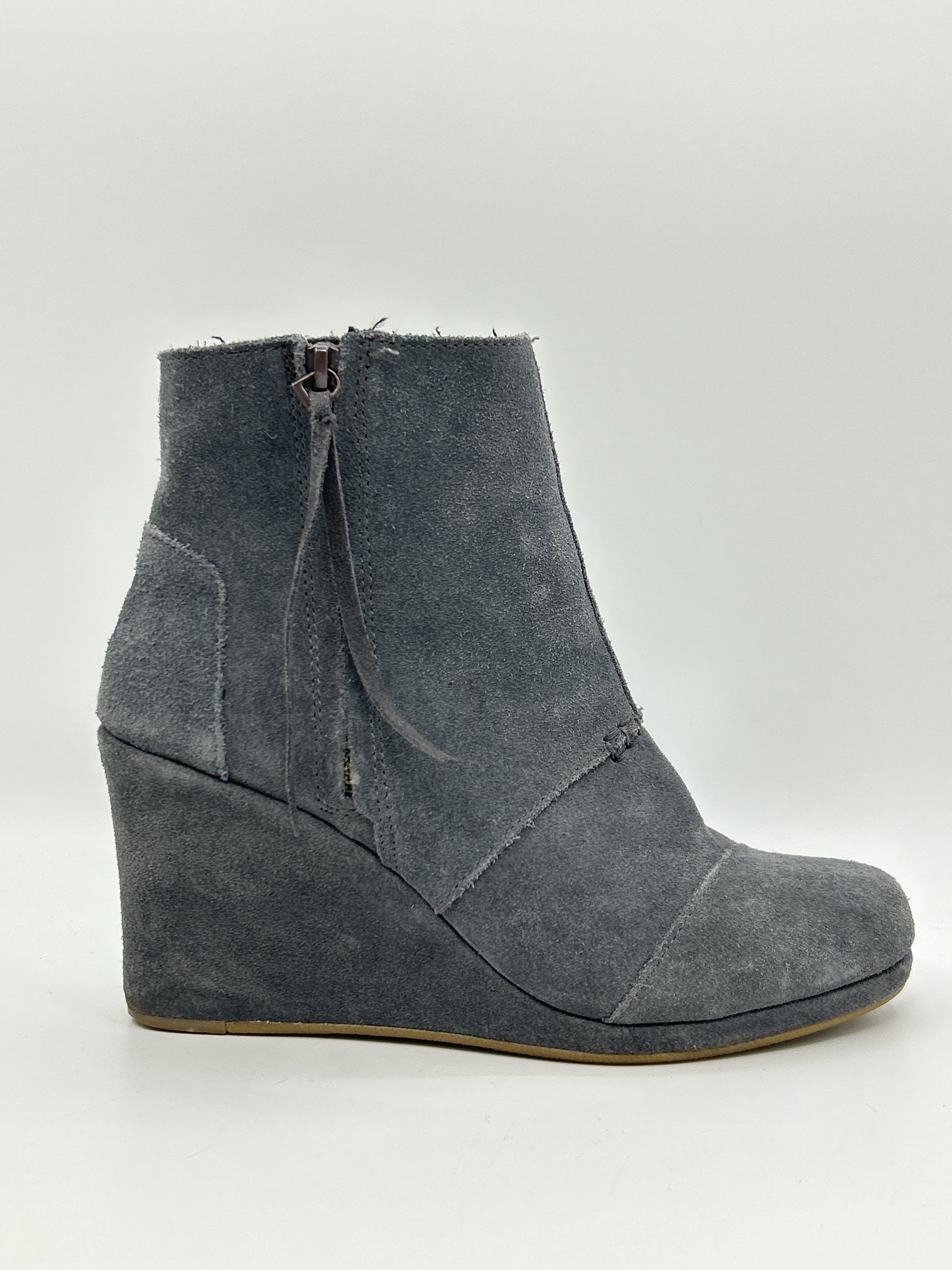 TOMS Size 9 Grey Women Booties