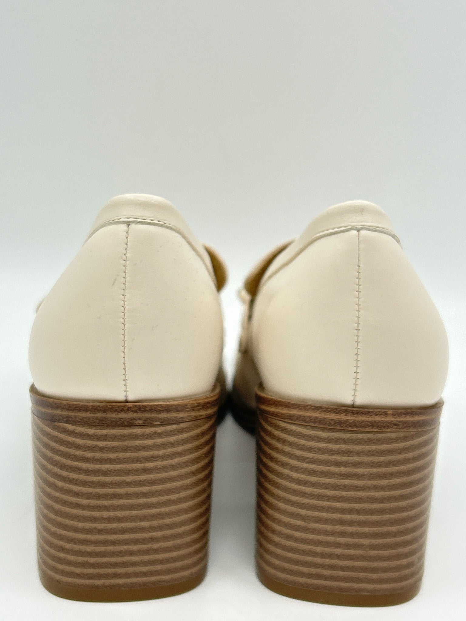 NINE WEST NWOB Size 9.5M VANILLA Women Pumps