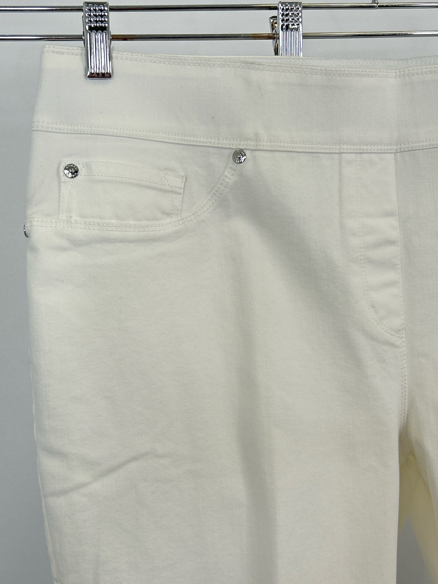 Nygard LUXE DENIM NWT Size XL white denim Women jeans