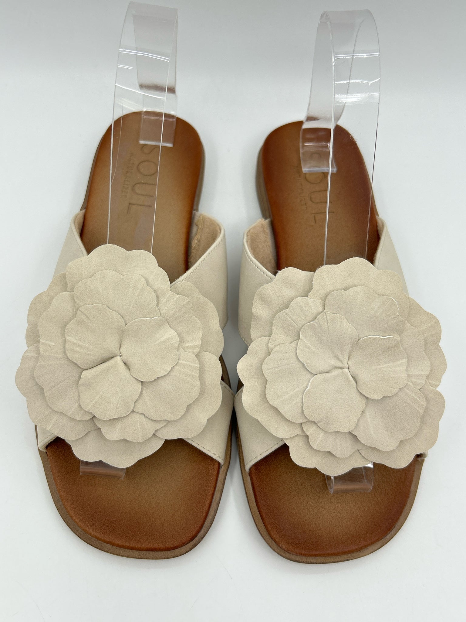 SOUL NATURALIZER Size 8.5M Beige Women Sandal