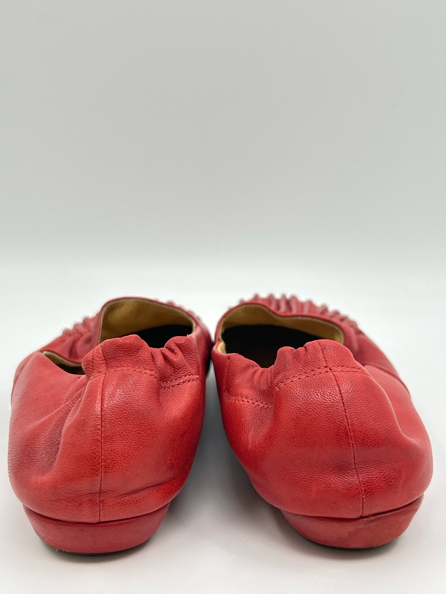 CHOCOLAT BLU Size 7 Red Women Flats