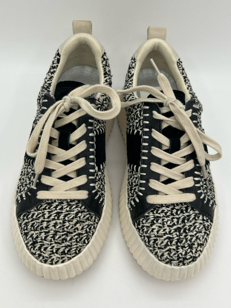 DOLCE VITA Women Size 7 BLACK AND IVORY Sneakers