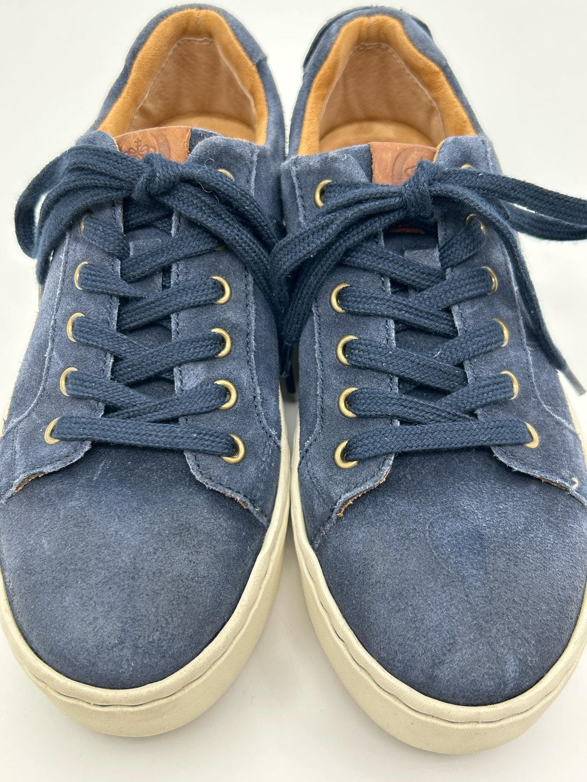 BORN Size 6.5M Navy Women Sneakers
